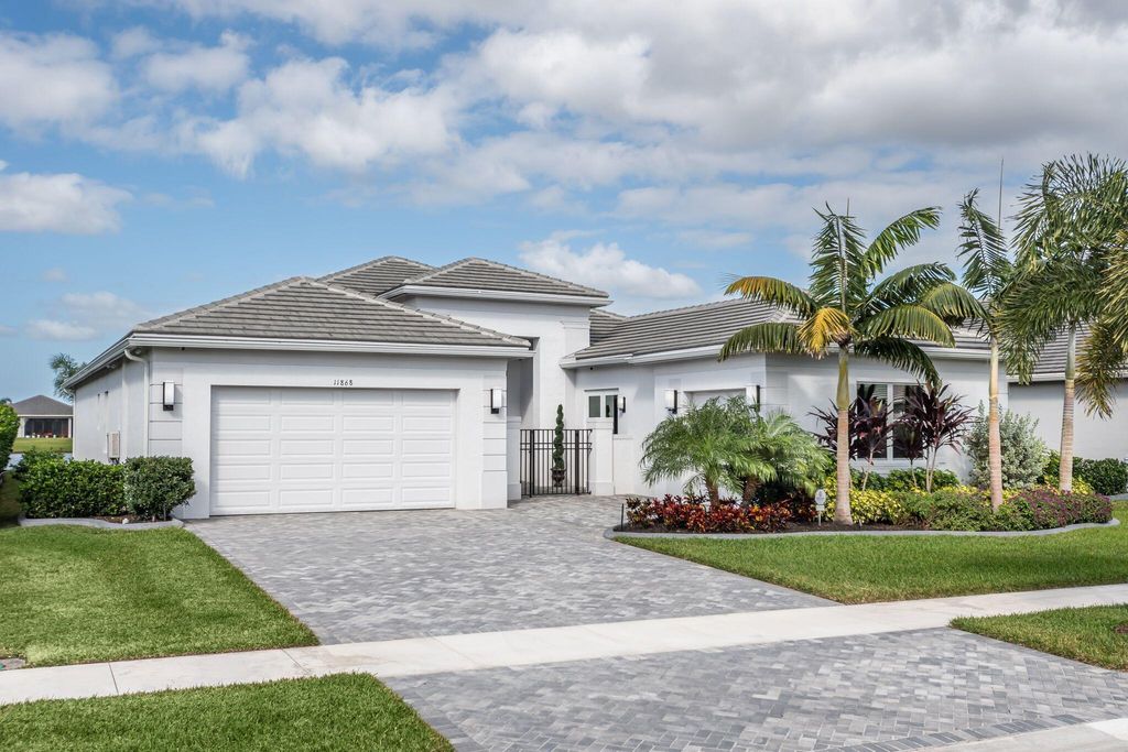 Photo of 11868 SW Sailfish Isles Way, Port Saint Lucie, FL 34987 (MLS # R10959127)