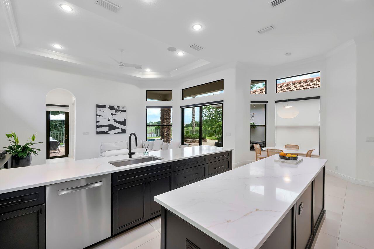 PARKLAND GOLF AND COUNTRY CLUB - Residential