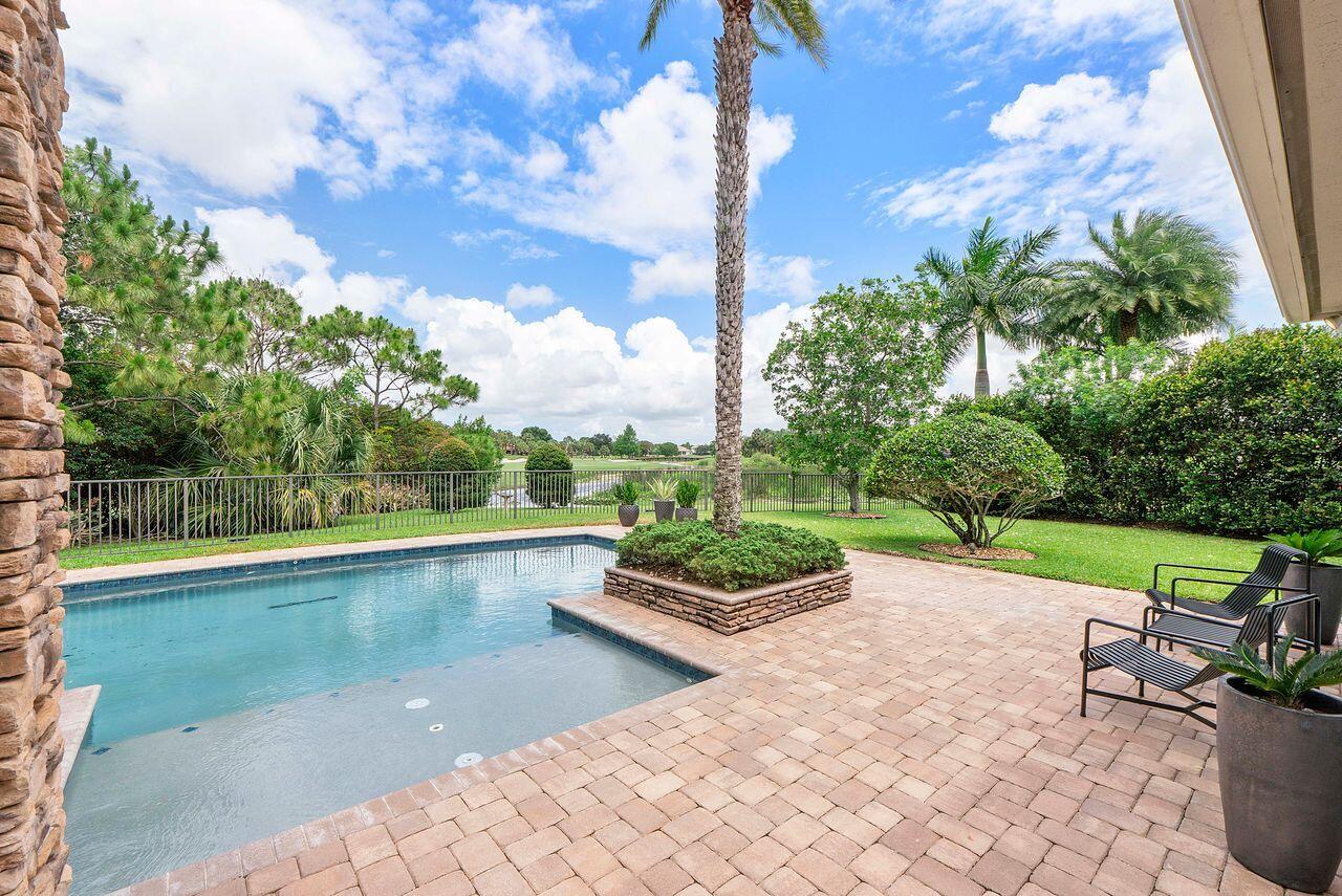 PARKLAND GOLF AND COUNTRY CLUB - Residential