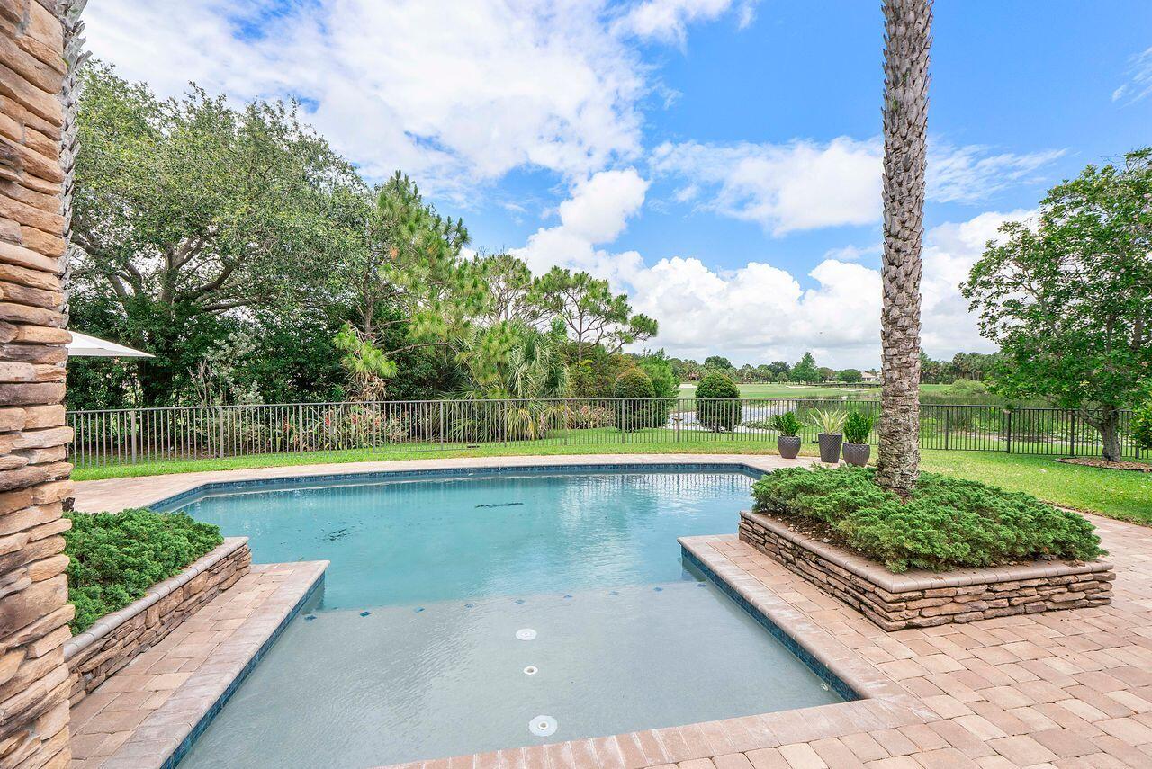 PARKLAND GOLF AND COUNTRY CLUB - Residential