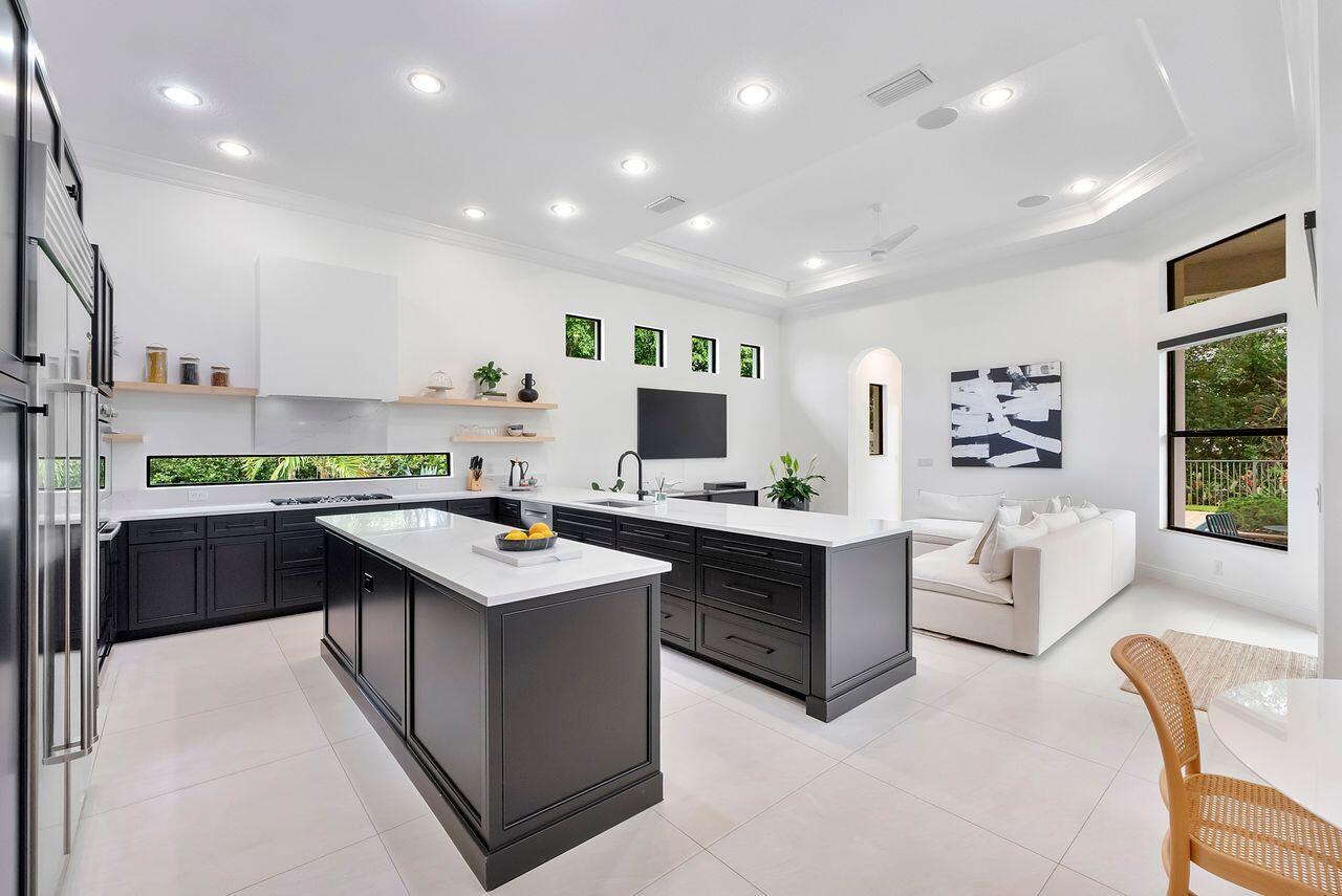 PARKLAND GOLF AND COUNTRY CLUB - Residential