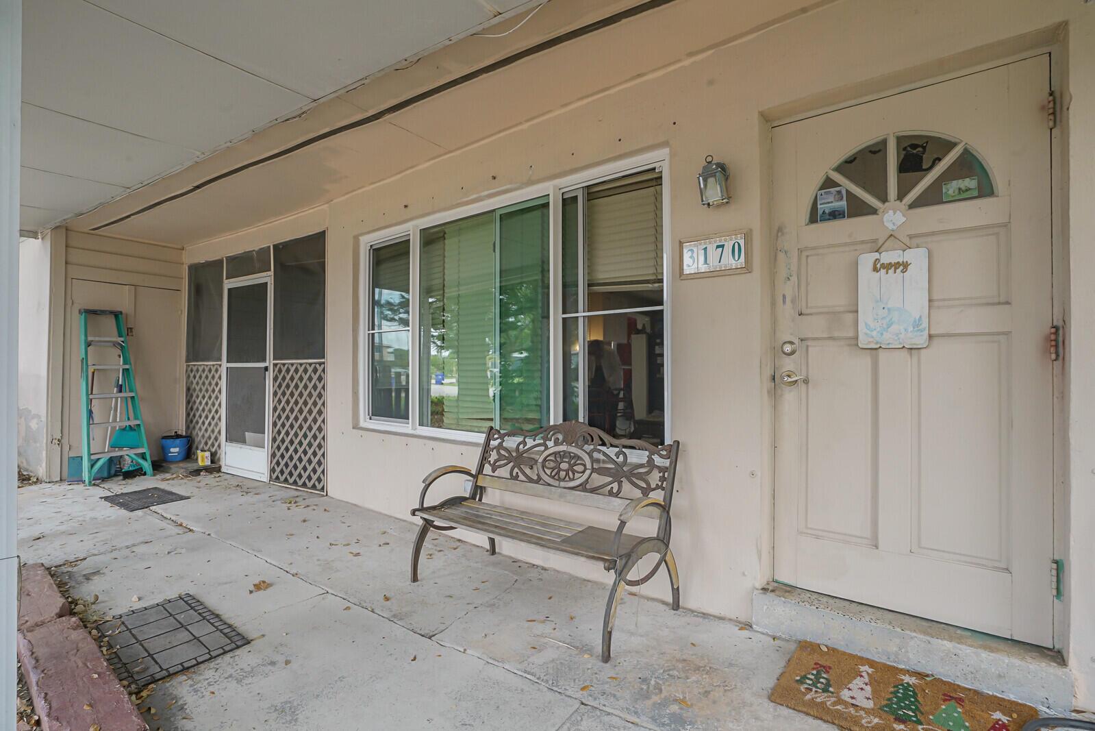 3170 NE 10th Terrace