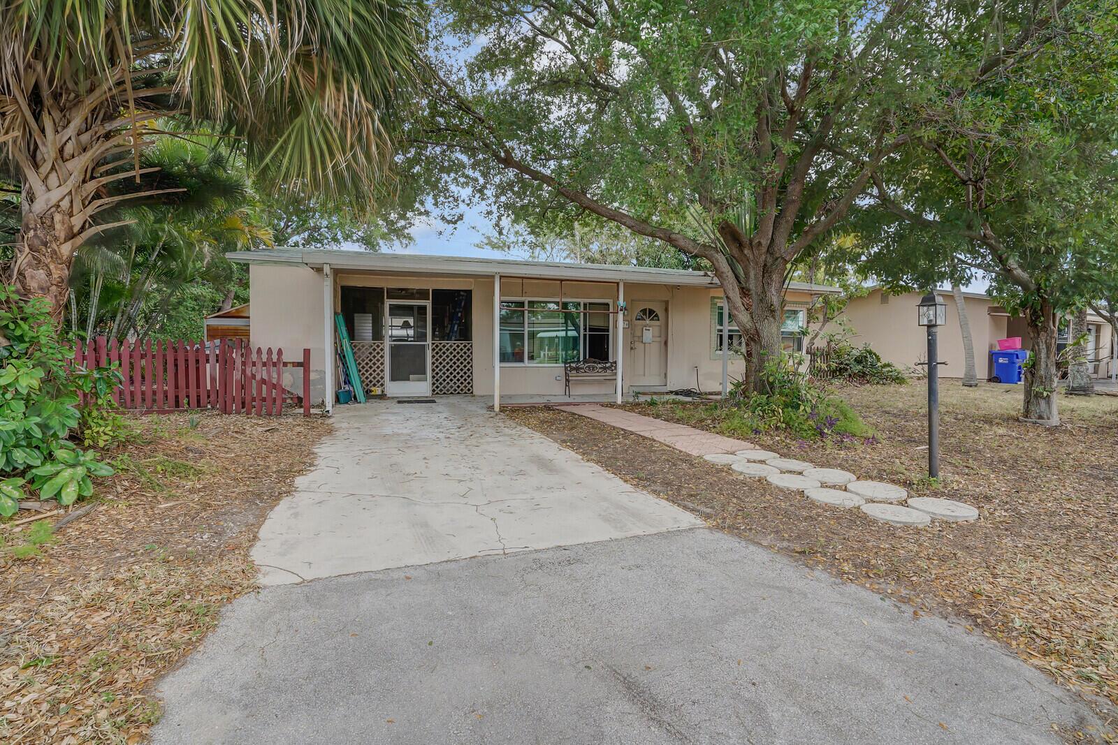 3170 NE 10th Terrace