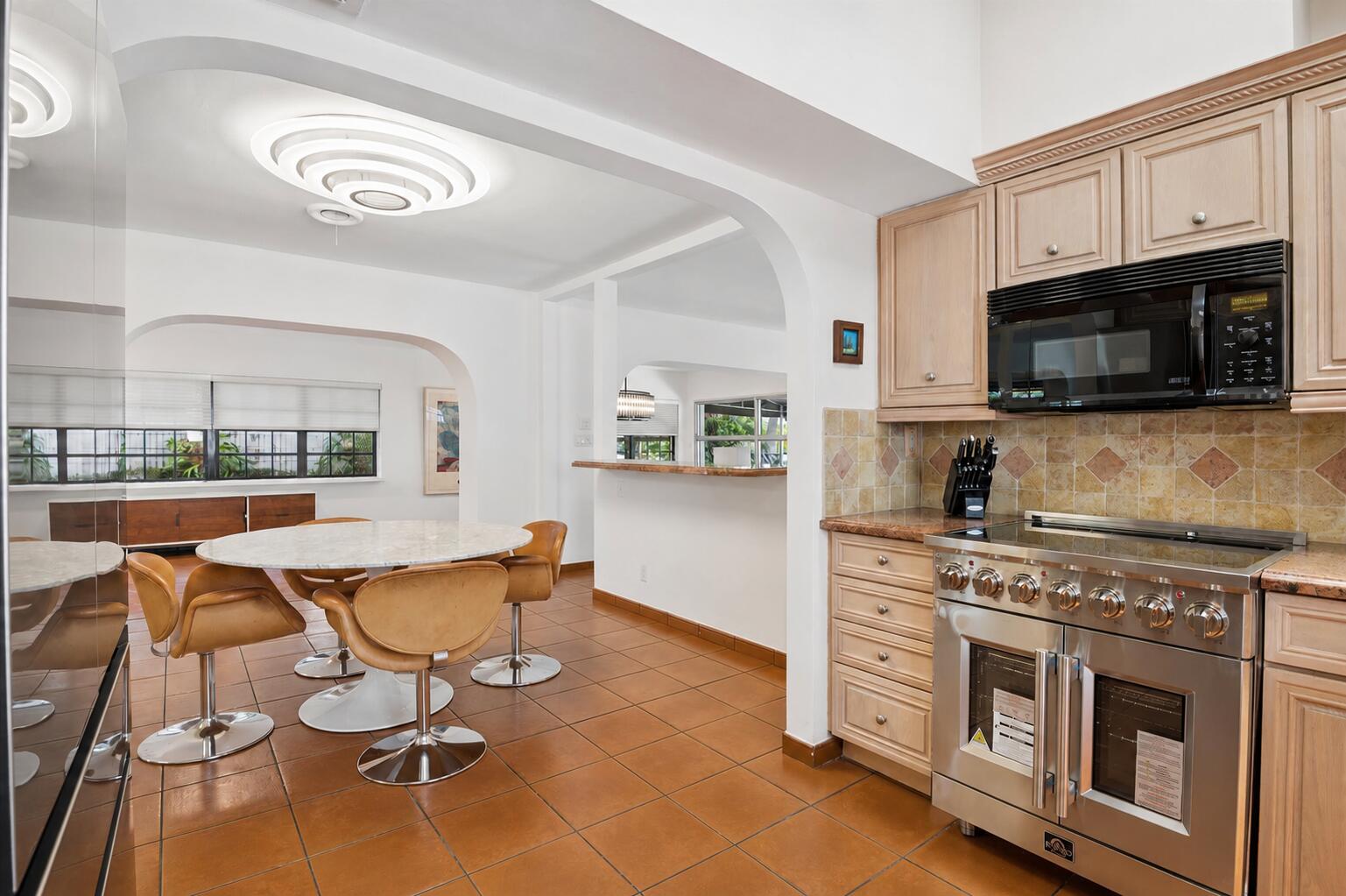 Las Olas Isles - Residential