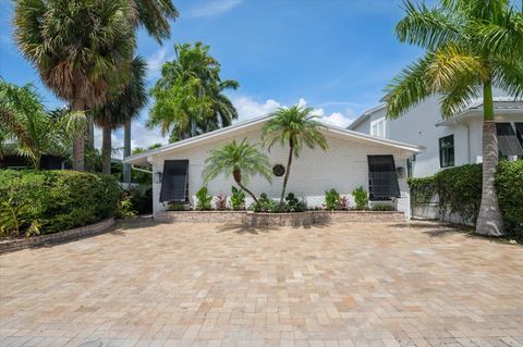 Tiny photo for 325 Coconut Isle Drive, Fort Lauderdale, FL 33301 (MLS # B26028514)