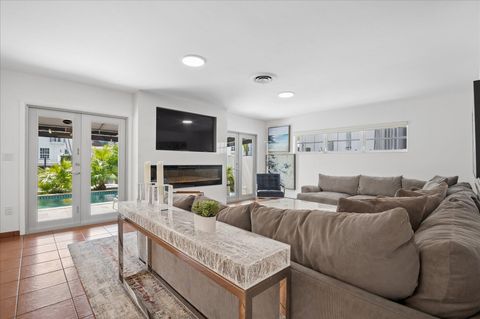Tiny photo for 325 Coconut Isle Drive, Fort Lauderdale, FL 33301 (MLS # B26028514)