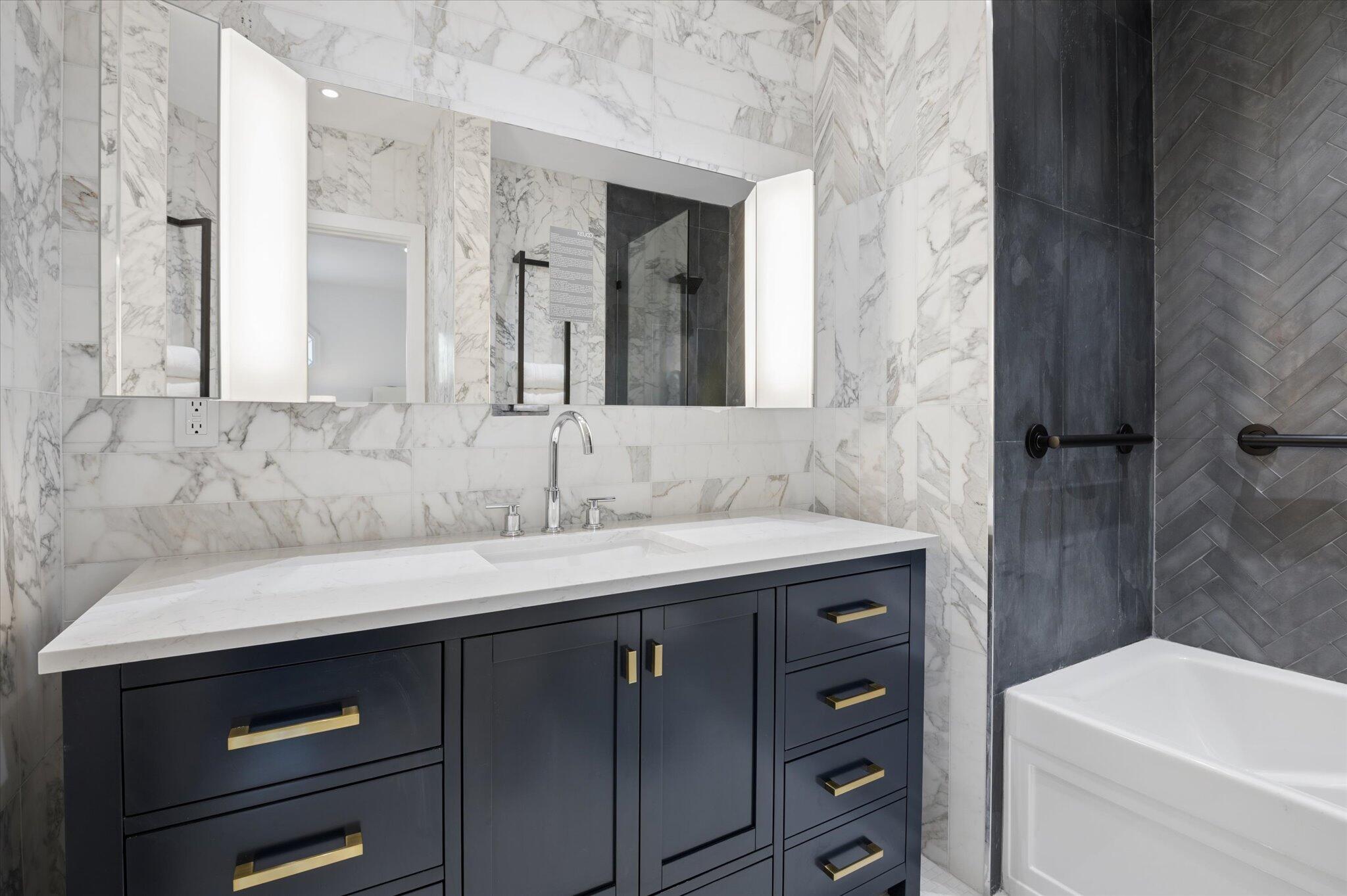 Las Olas Isles - Residential