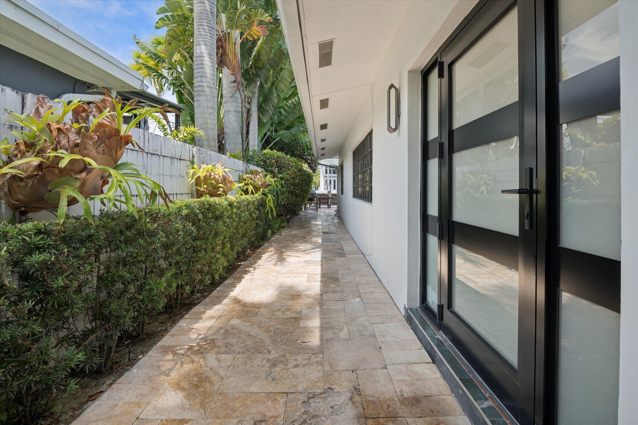Las Olas Isles - Residential