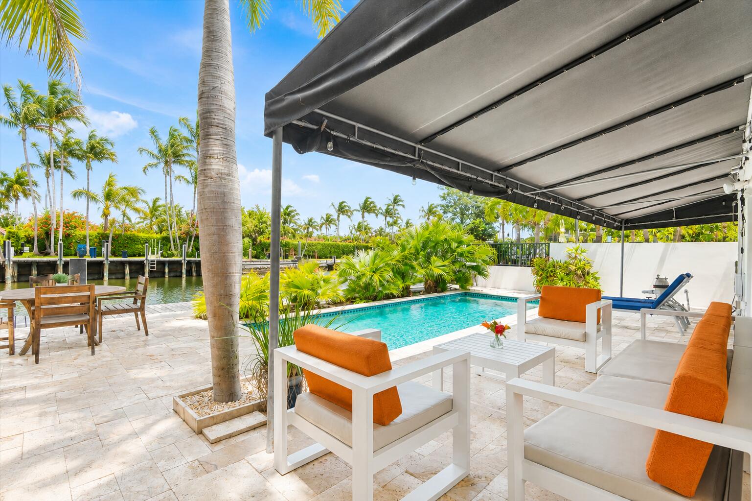 Las Olas Isles - Residential