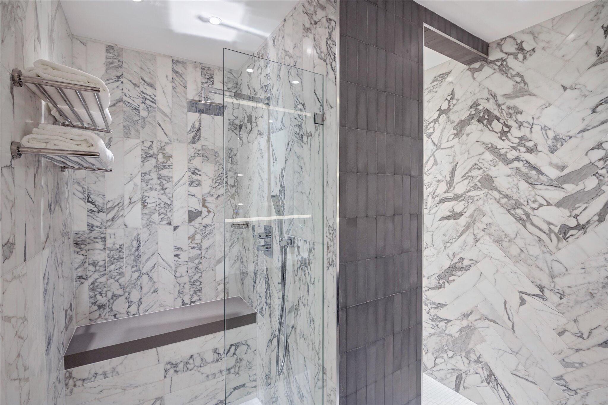 Las Olas Isles - Residential
