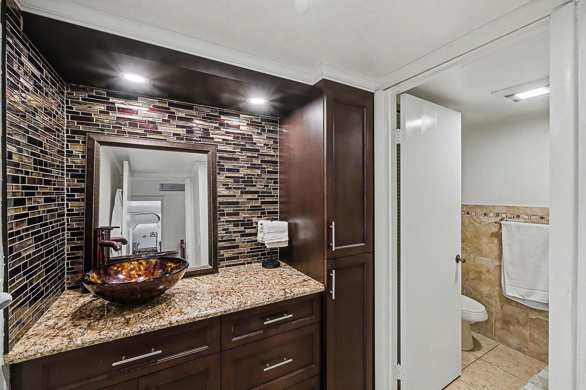 LAKEWOOD OF PALM SPRINGS - Residential