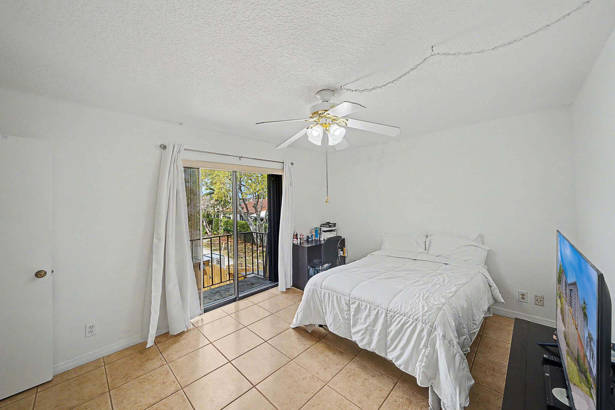 LAKEWOOD OF PALM SPRINGS - Residential