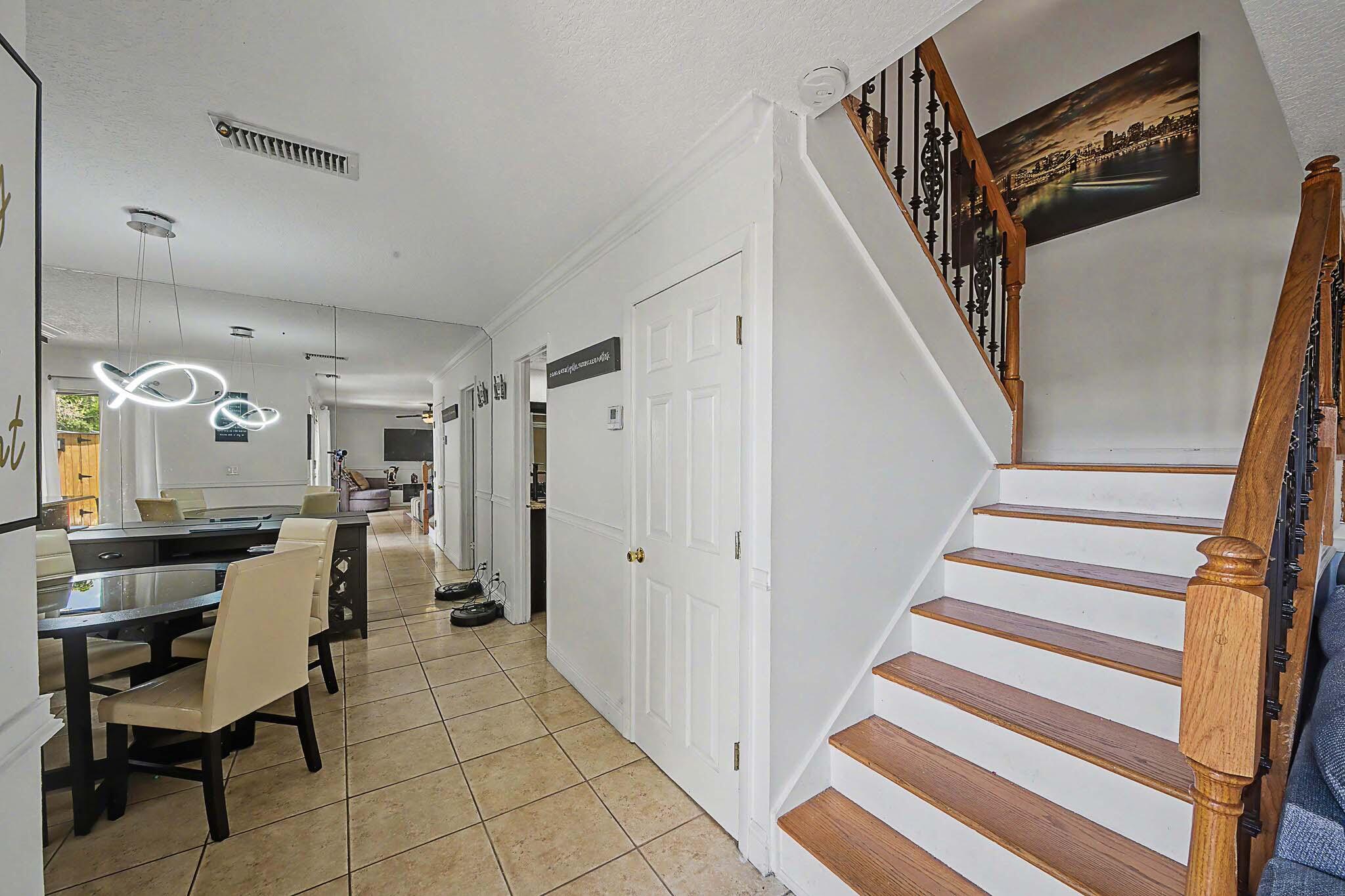 LAKEWOOD OF PALM SPRINGS - Residential