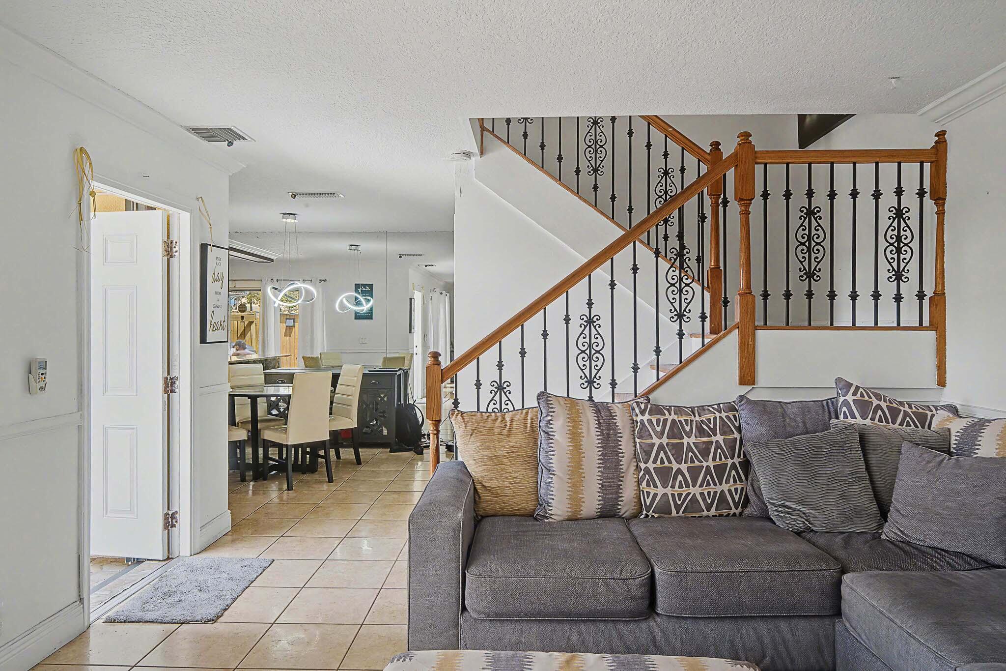 LAKEWOOD OF PALM SPRINGS - Residential