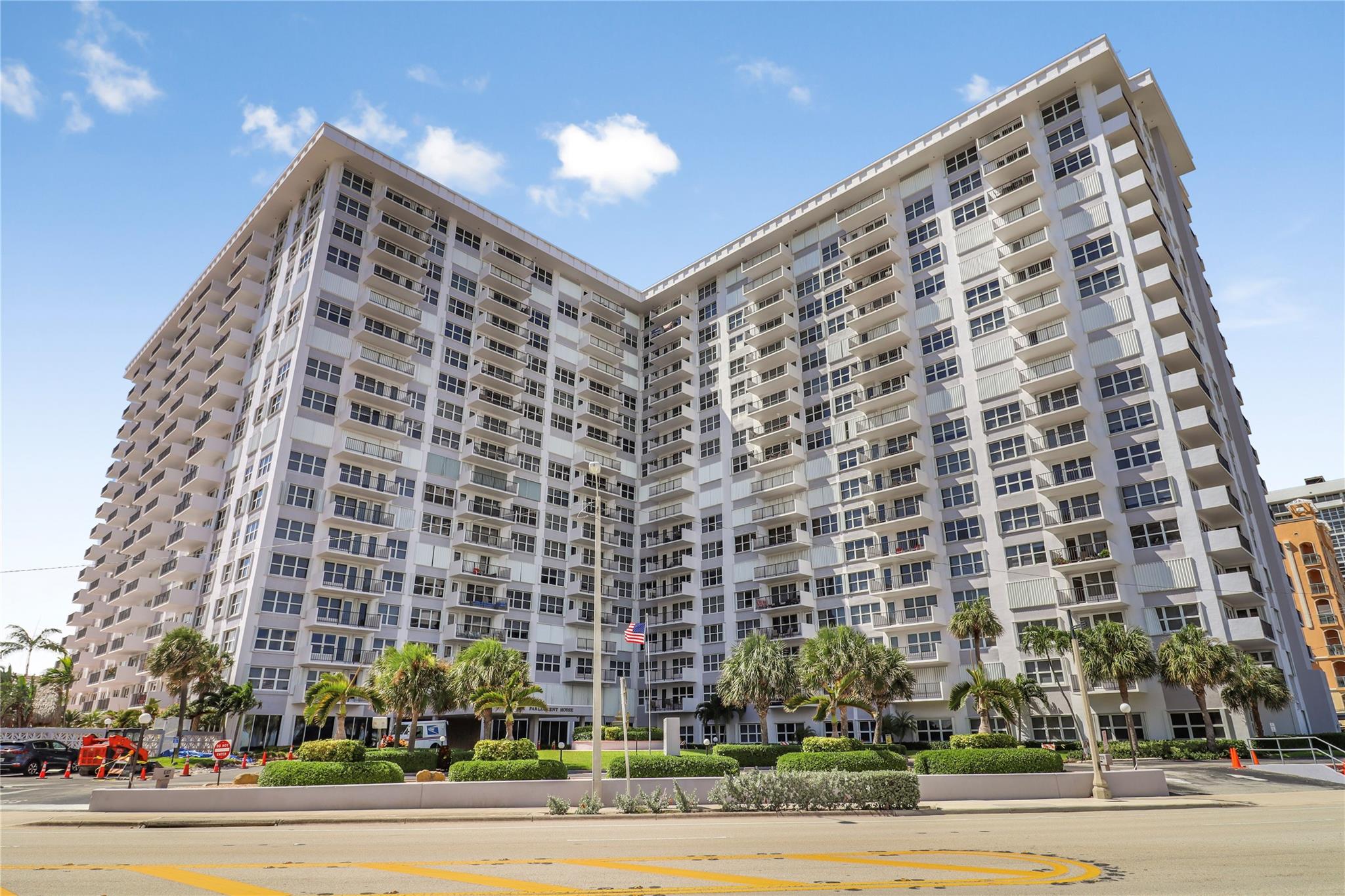 405 N Ocean Blvd 411
