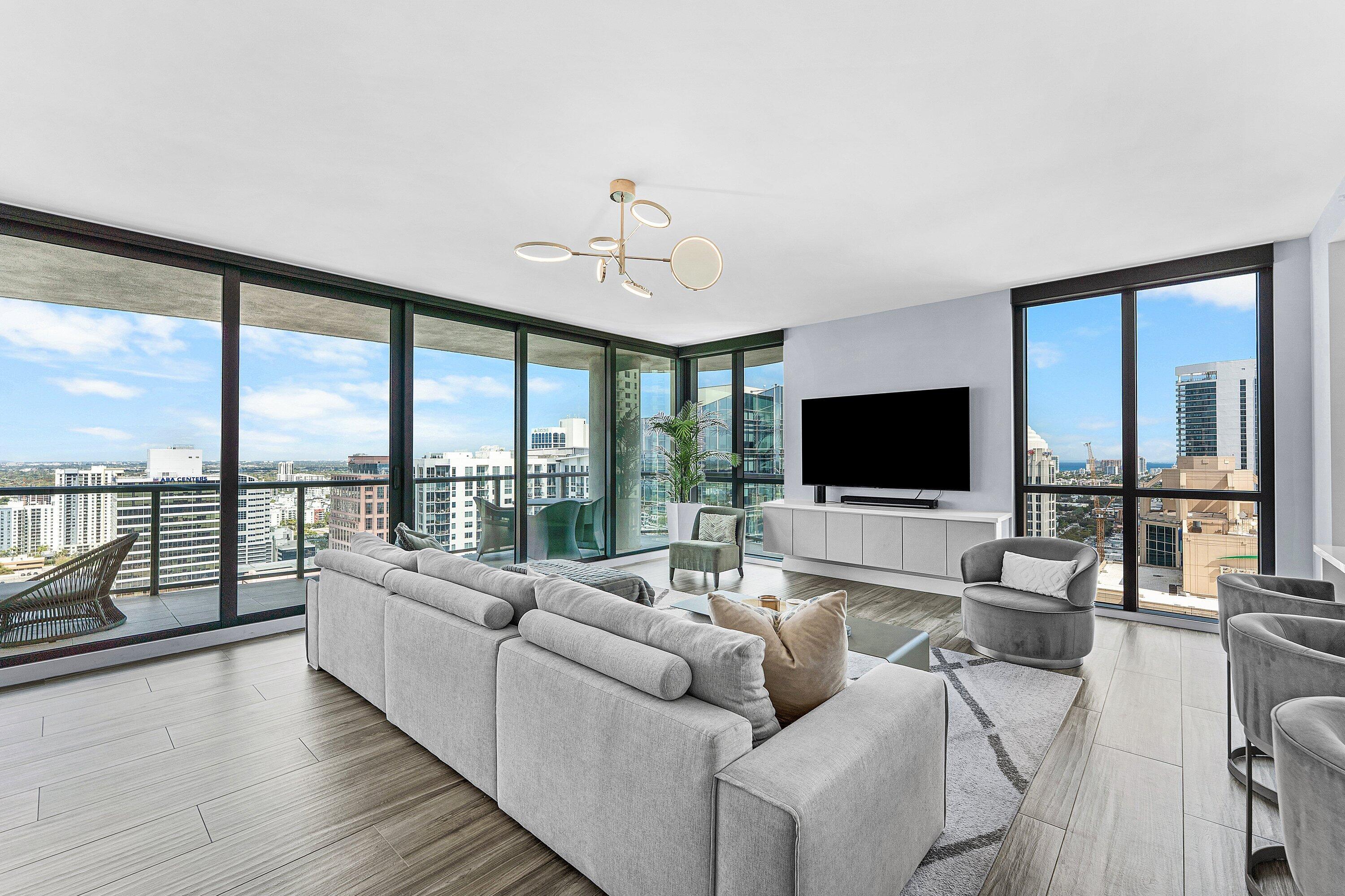 100 E Las Olas Boulevard 3001