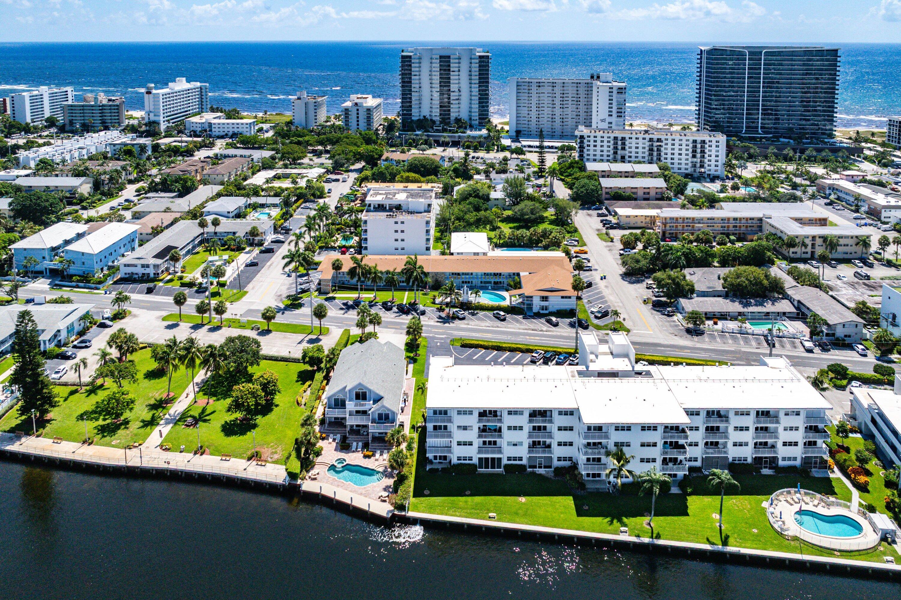 1110 N RIVERSIDE Drive 23