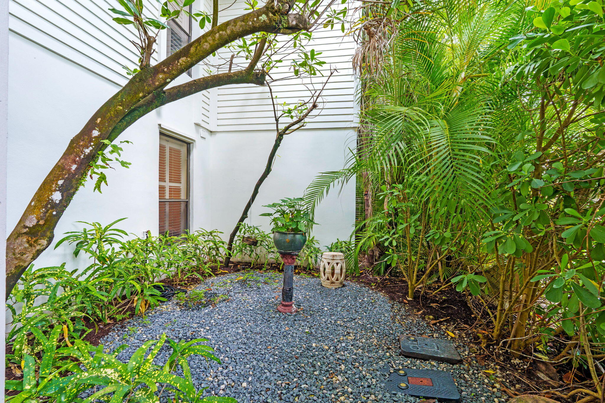 11830 Pebblewood Drive 101