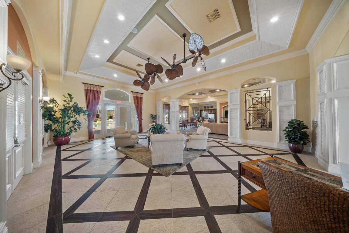 ST ANDREWS TOWNHOMES REPLAT NO 2 - Residential