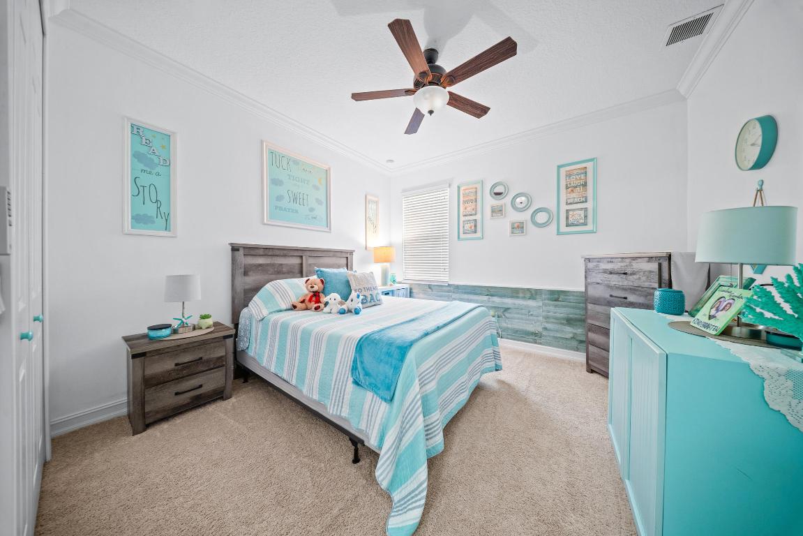 ST ANDREWS TOWNHOMES REPLAT NO 2 - Residential