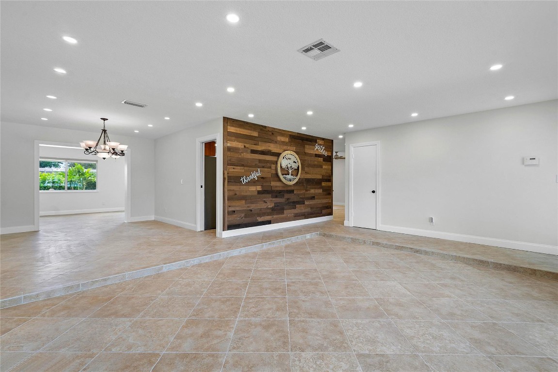 Hollywood Hills Amd 6-31 - Residential Lease