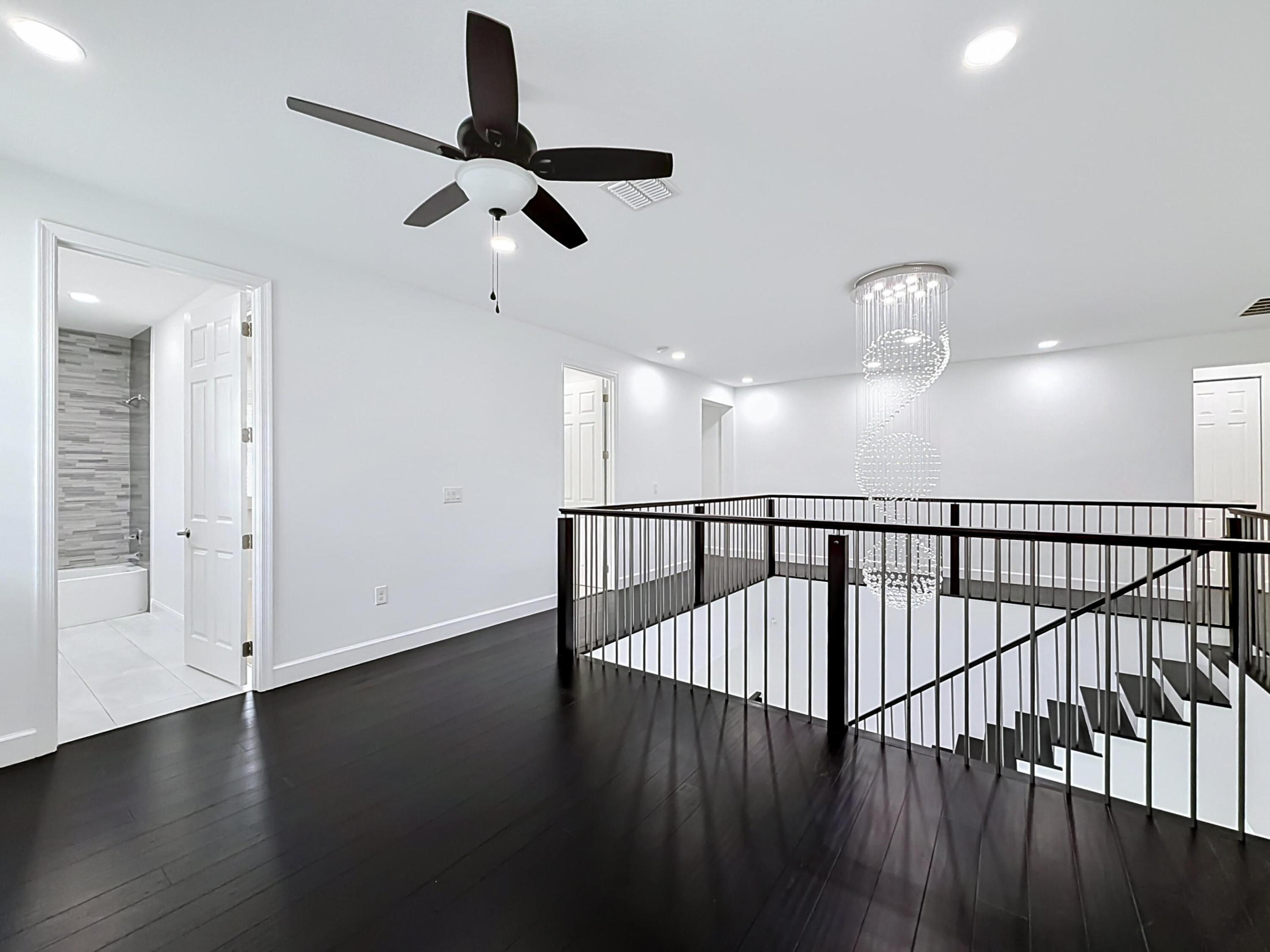 OLYMPIA PL 2 - Residential