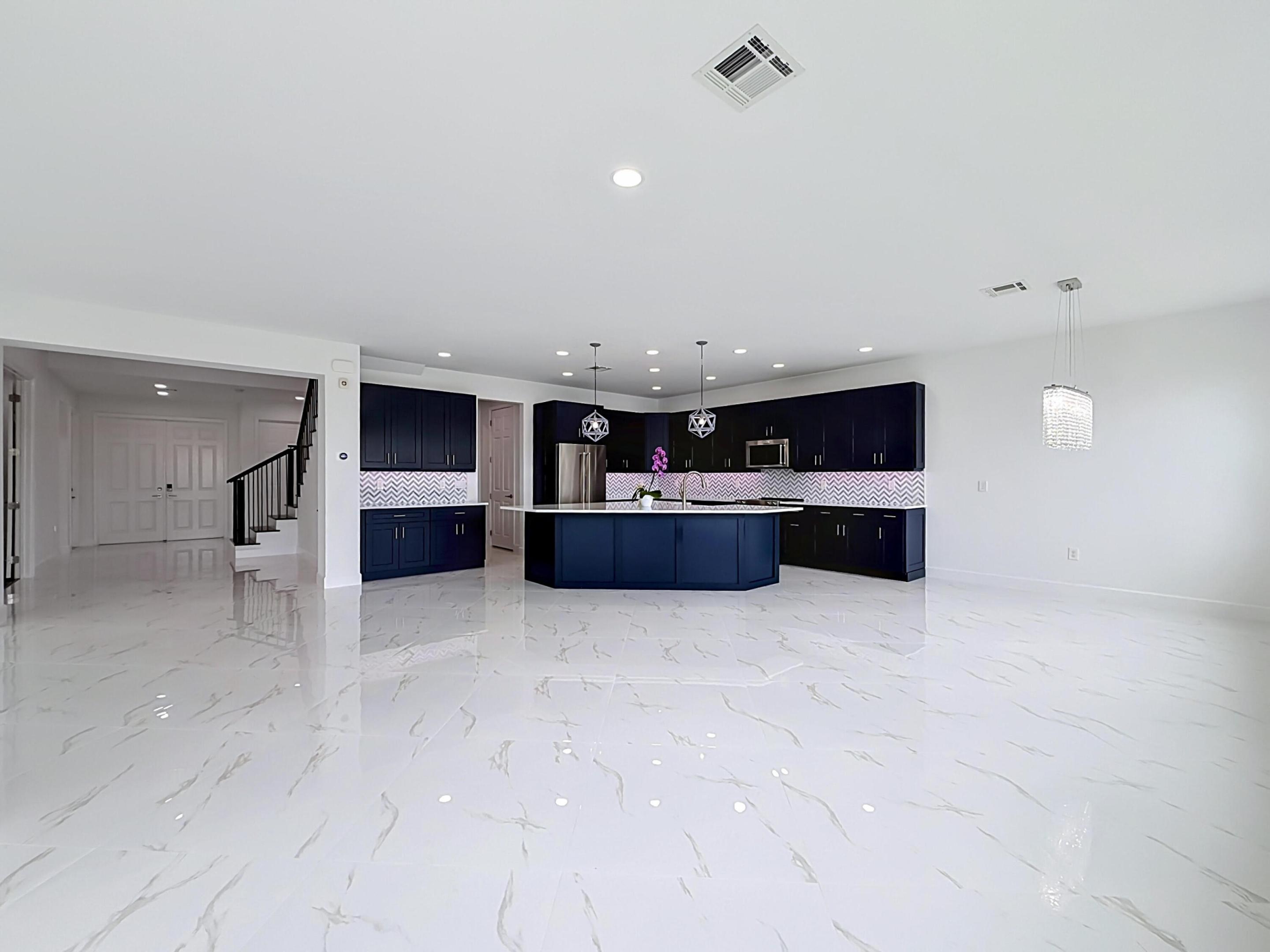 OLYMPIA PL 2 - Residential