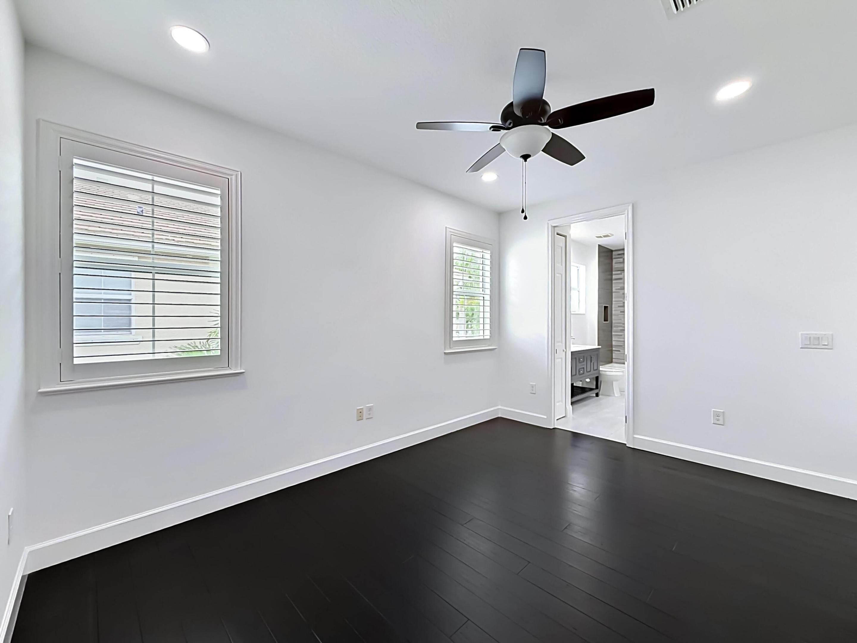 OLYMPIA PL 2 - Residential
