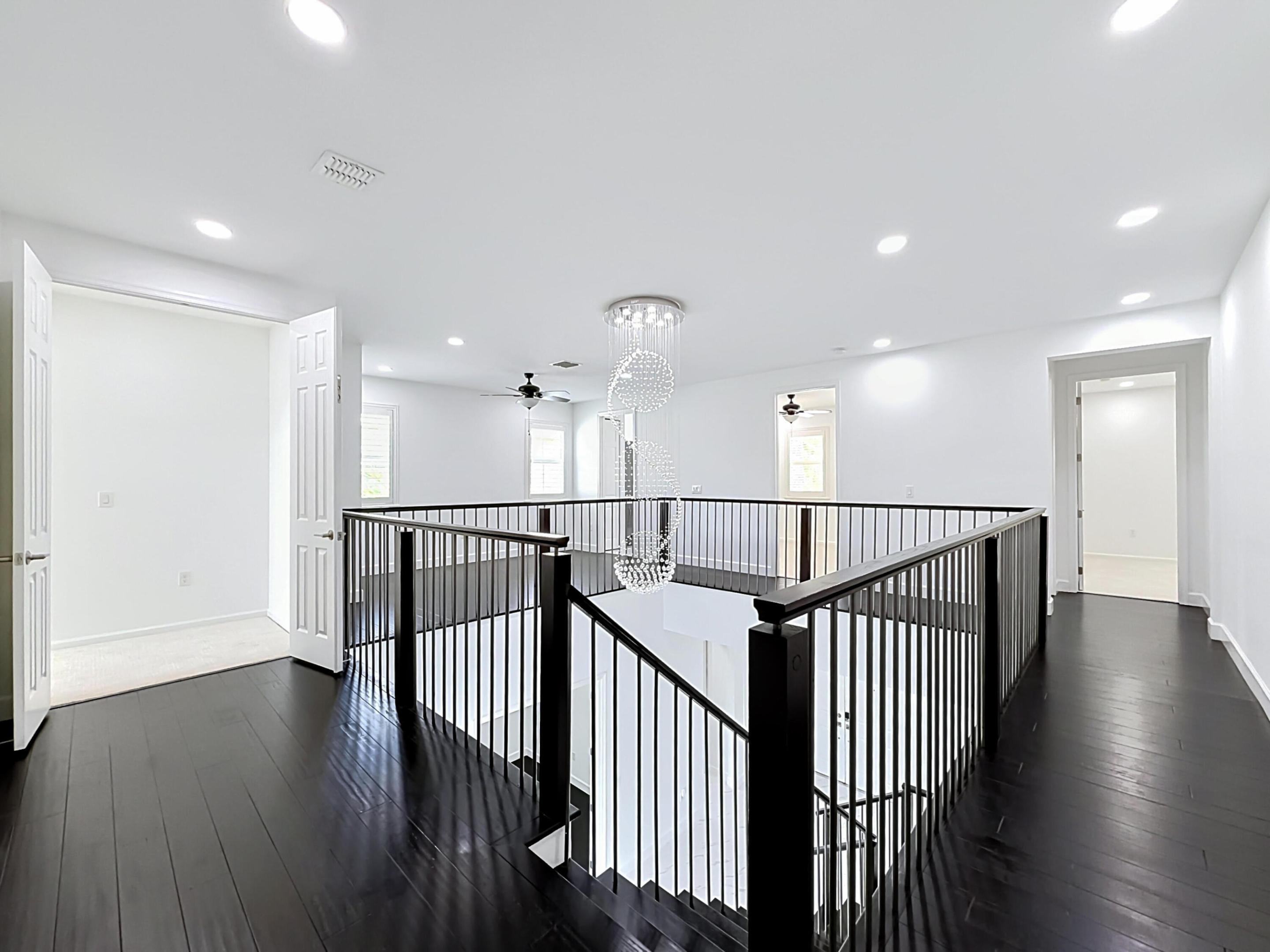 OLYMPIA PL 2 - Residential