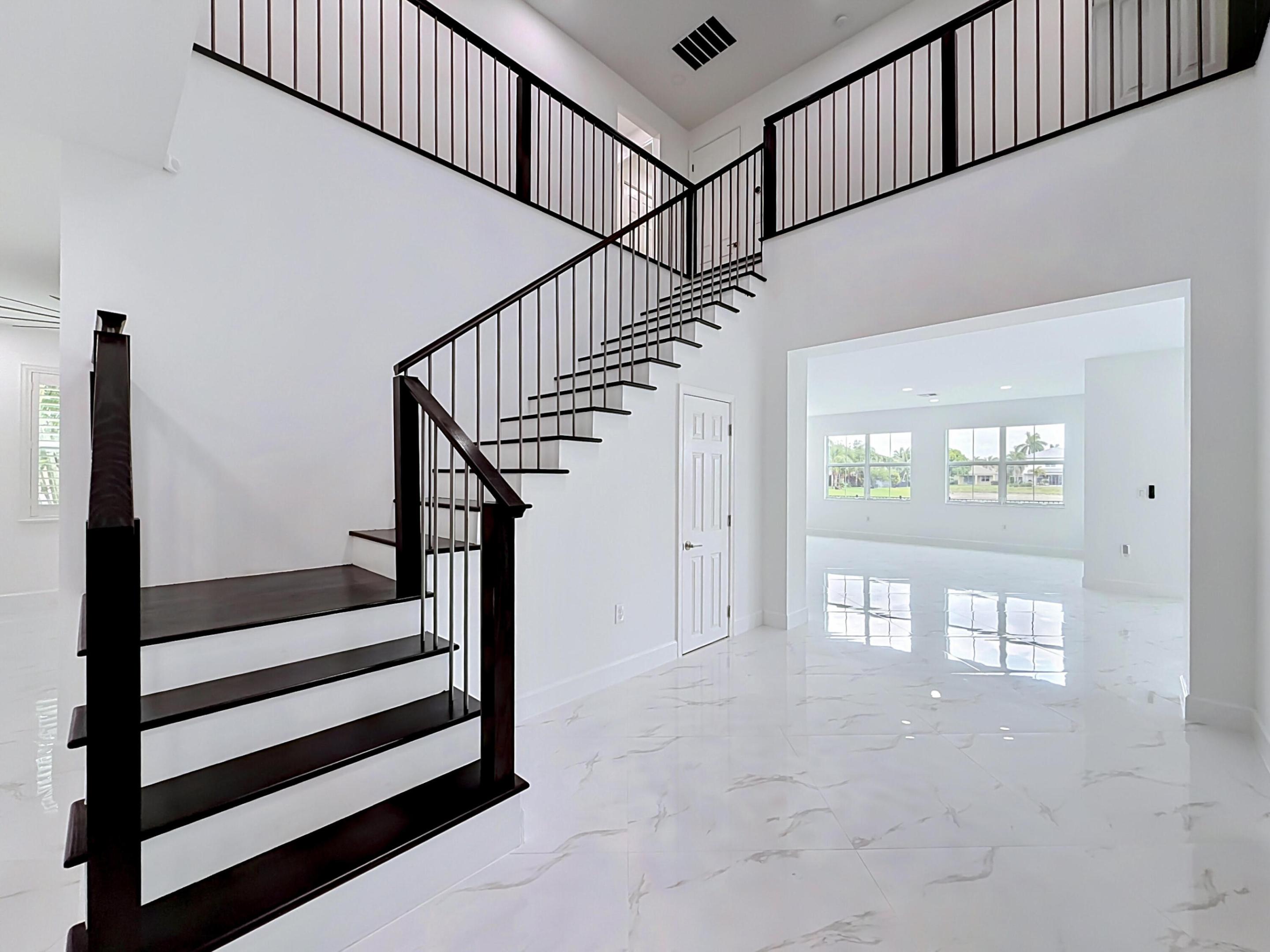 OLYMPIA PL 2 - Residential