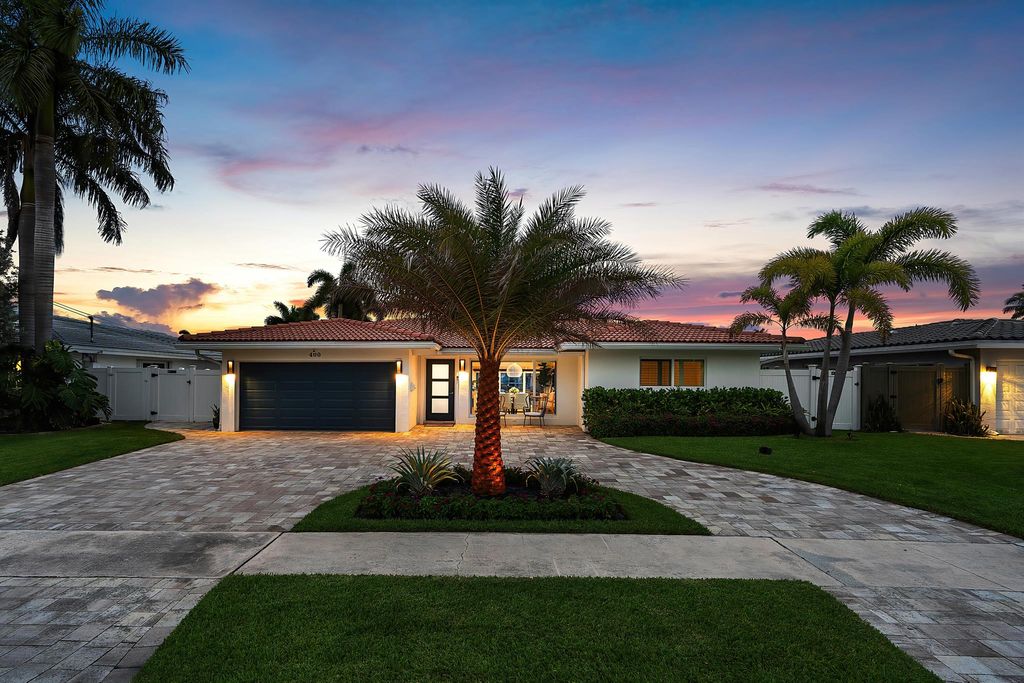 Photo of 400 SE 5th Terrace, Pompano Beach, FL 33060 (MLS # R11098117)