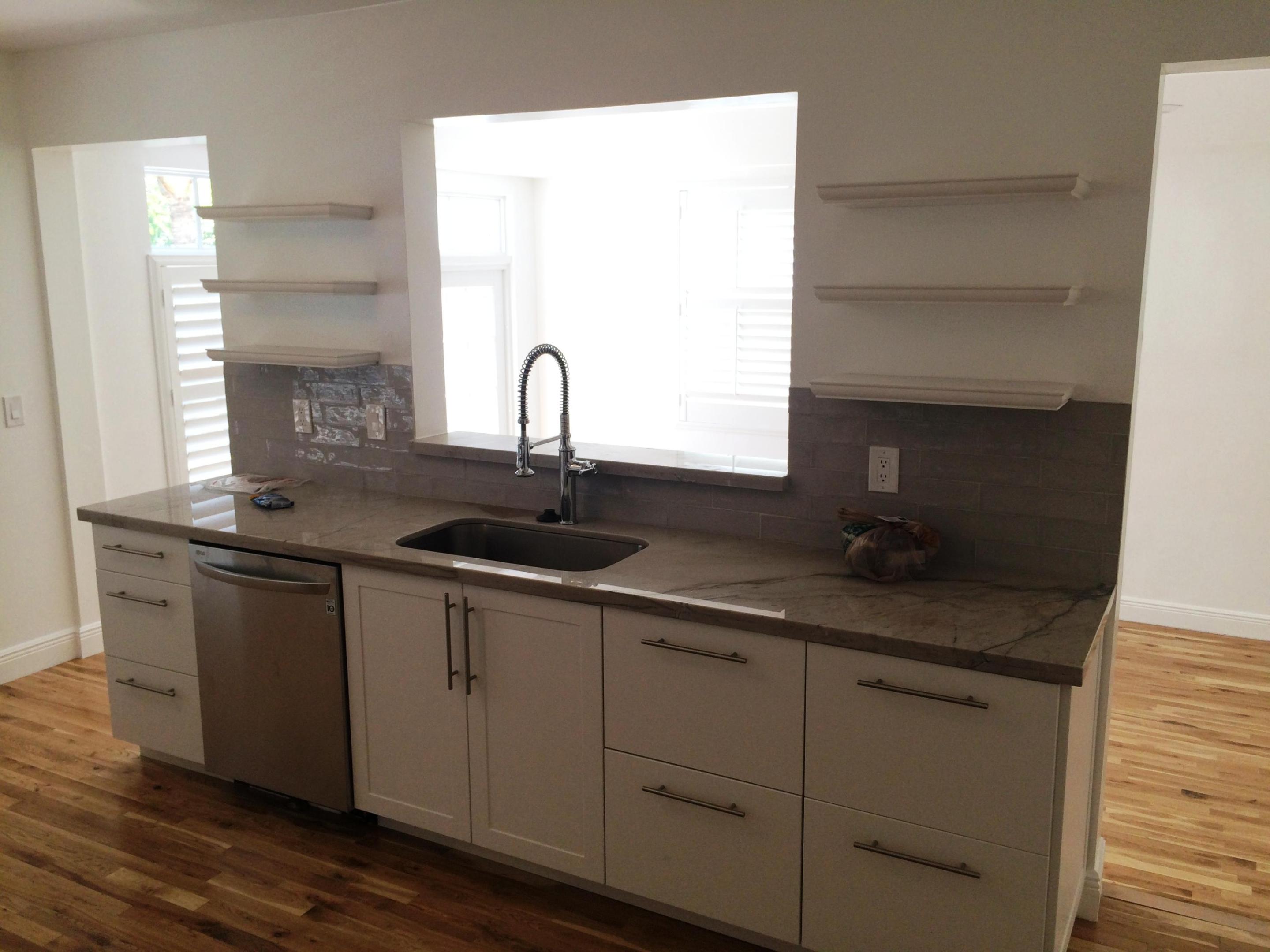 GRANDVIEW HEIGHTS - PALM BEACH HEIGHTS - Residential Lease