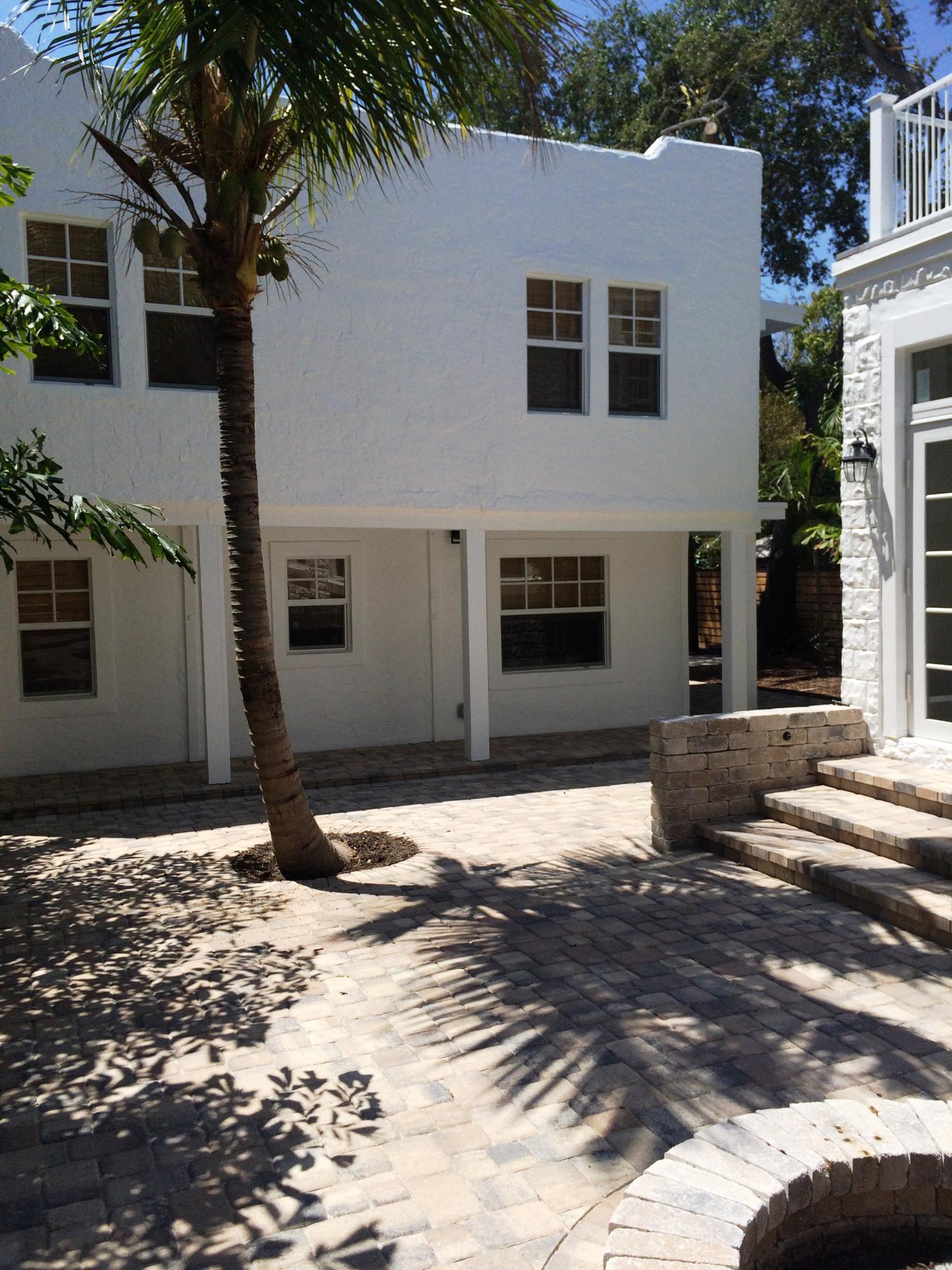 GRANDVIEW HEIGHTS - PALM BEACH HEIGHTS - Residential Lease