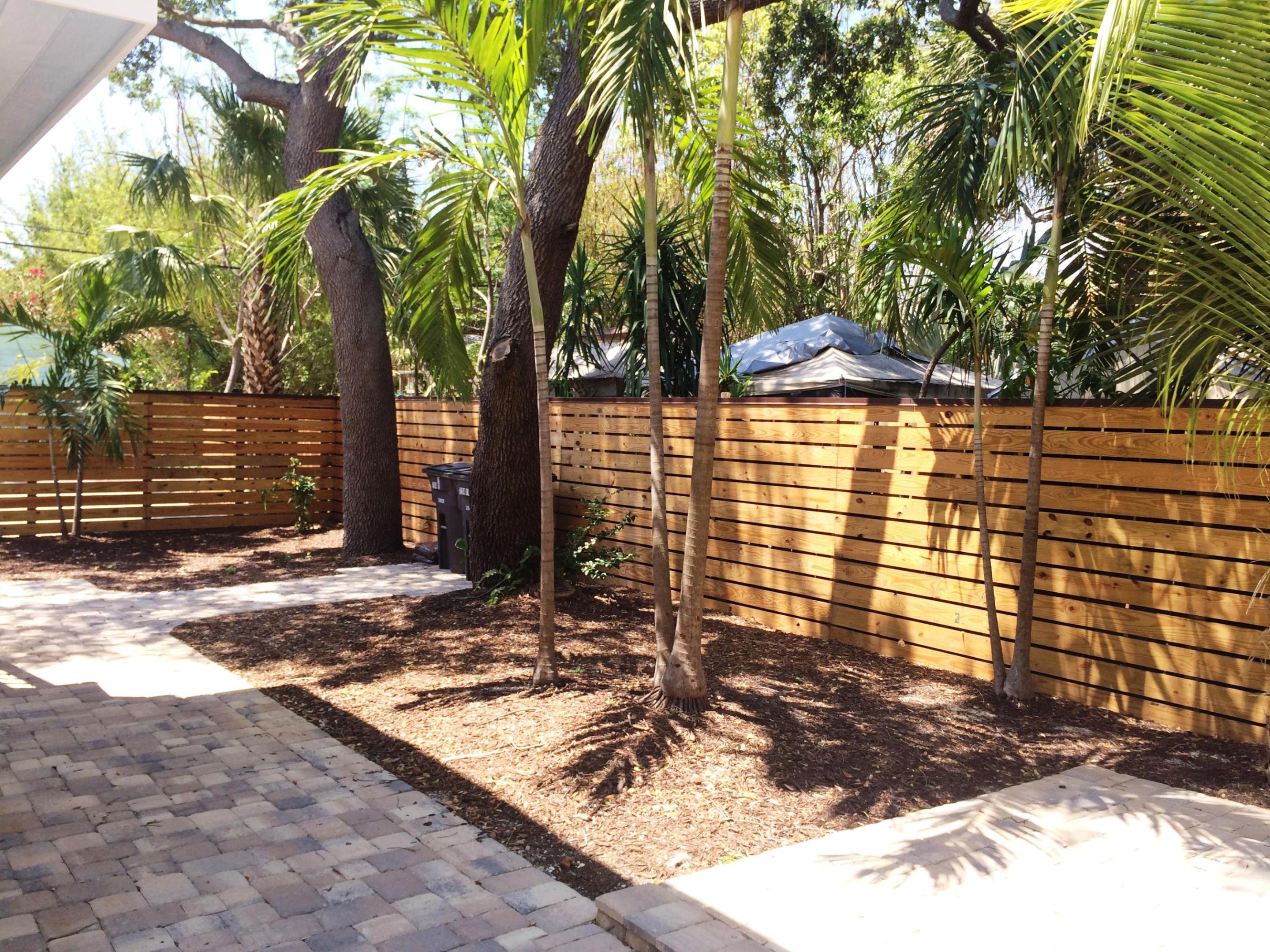 GRANDVIEW HEIGHTS - PALM BEACH HEIGHTS - Residential Lease