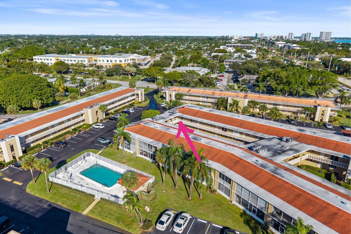 VILLAGE GARDEN CONDO APTS - Residential