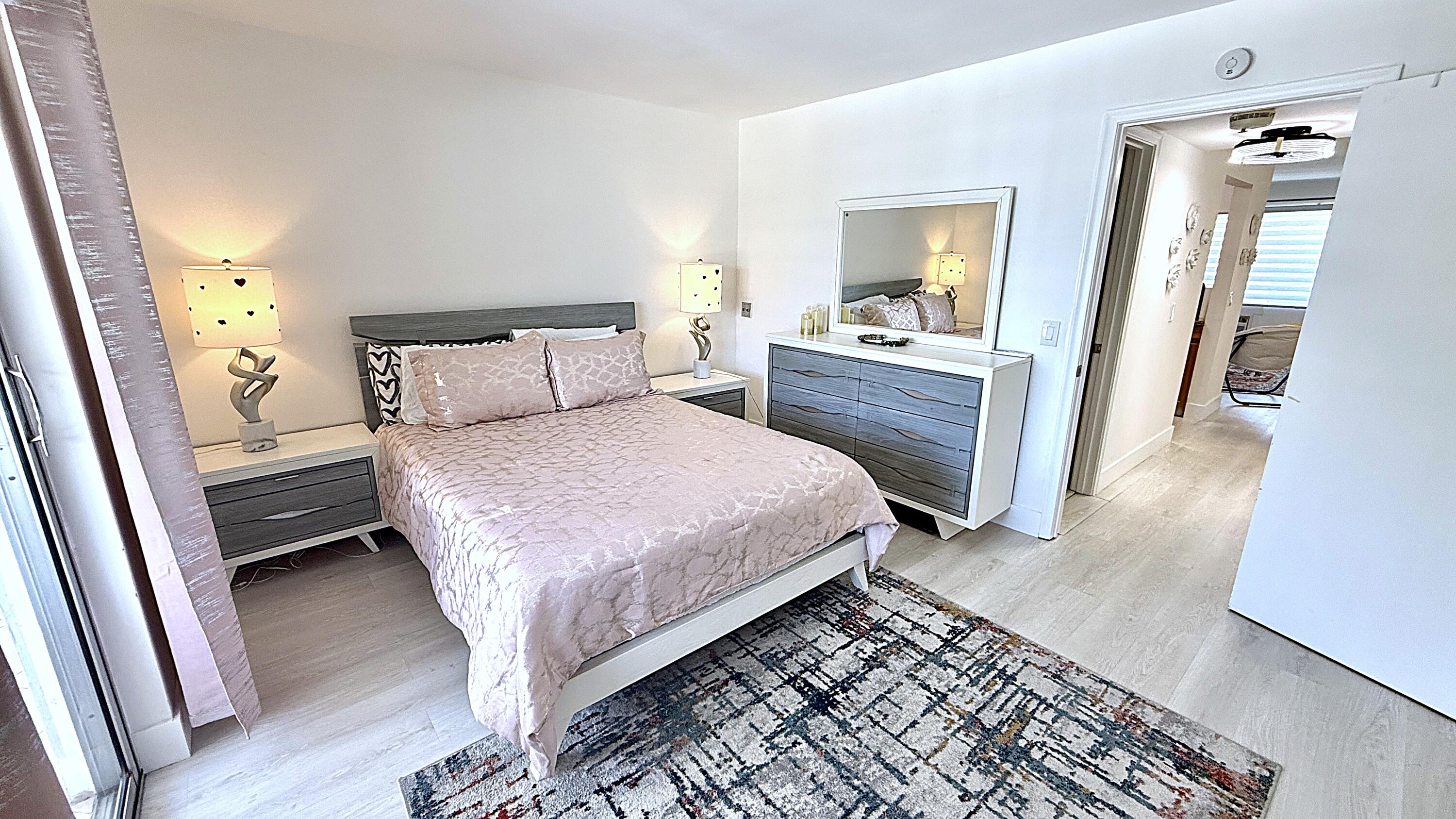HARWOOD H CONDO - Residential