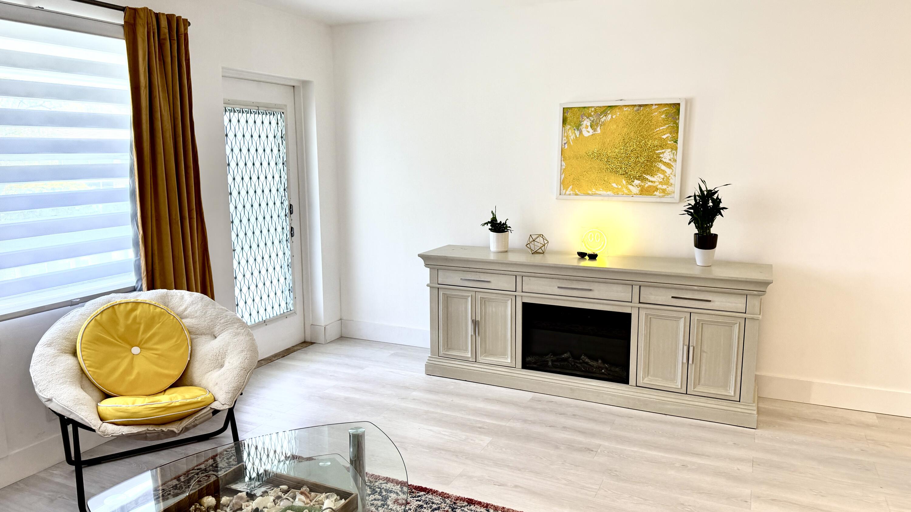 HARWOOD H CONDO - Residential