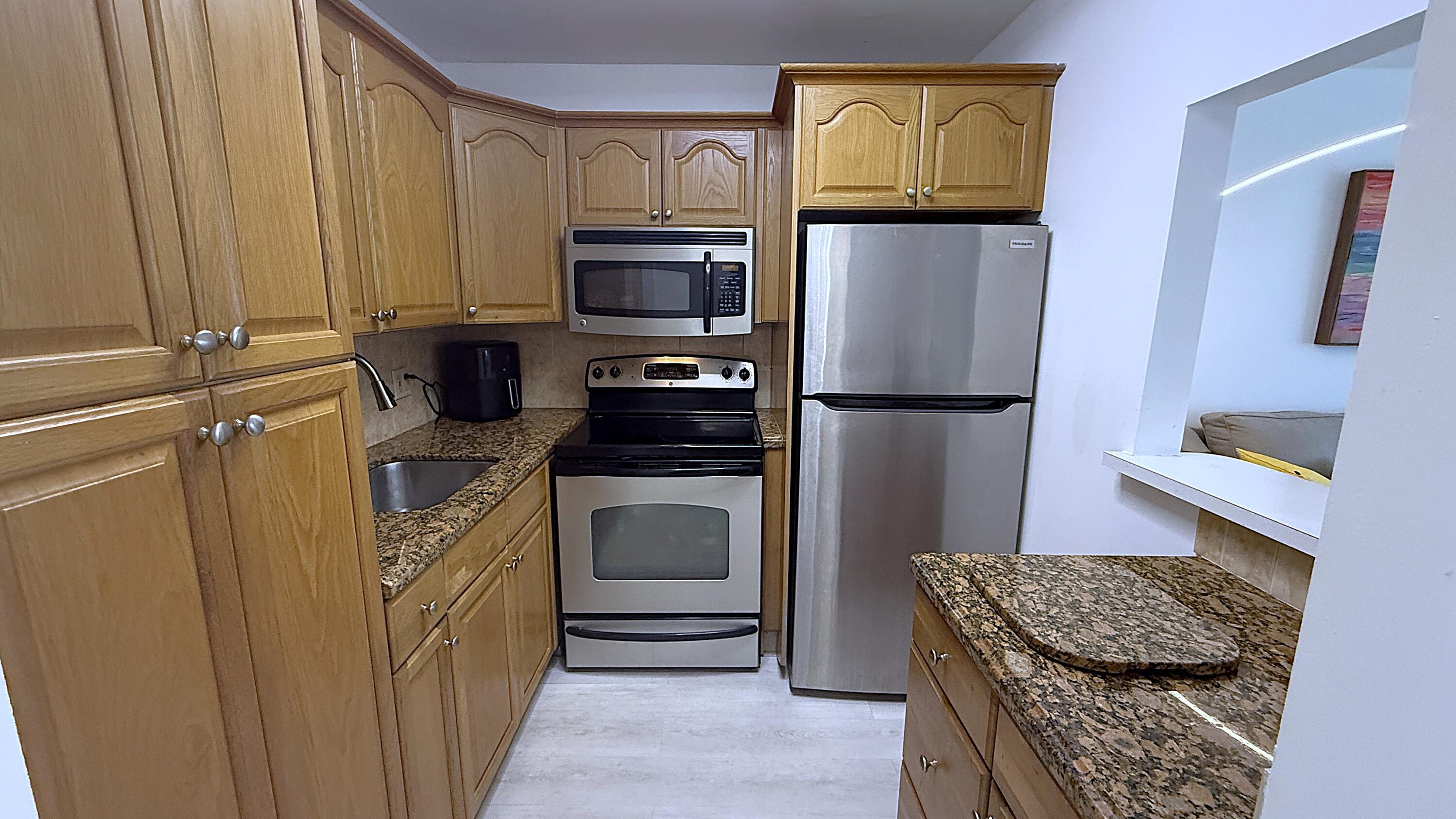 HARWOOD H CONDO - Residential