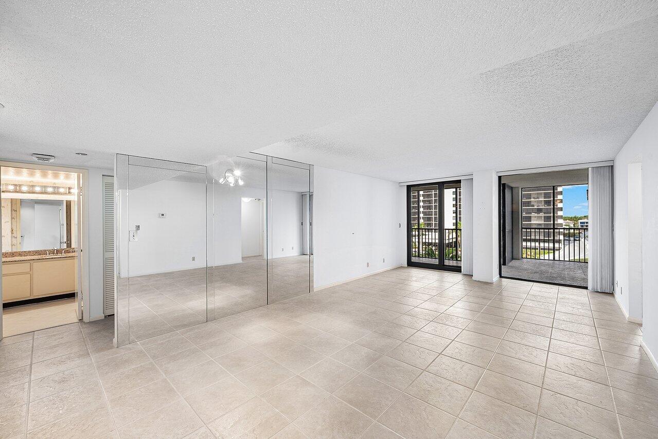 CORONADO AT HIGHLAND BEACH CONDO - Residential