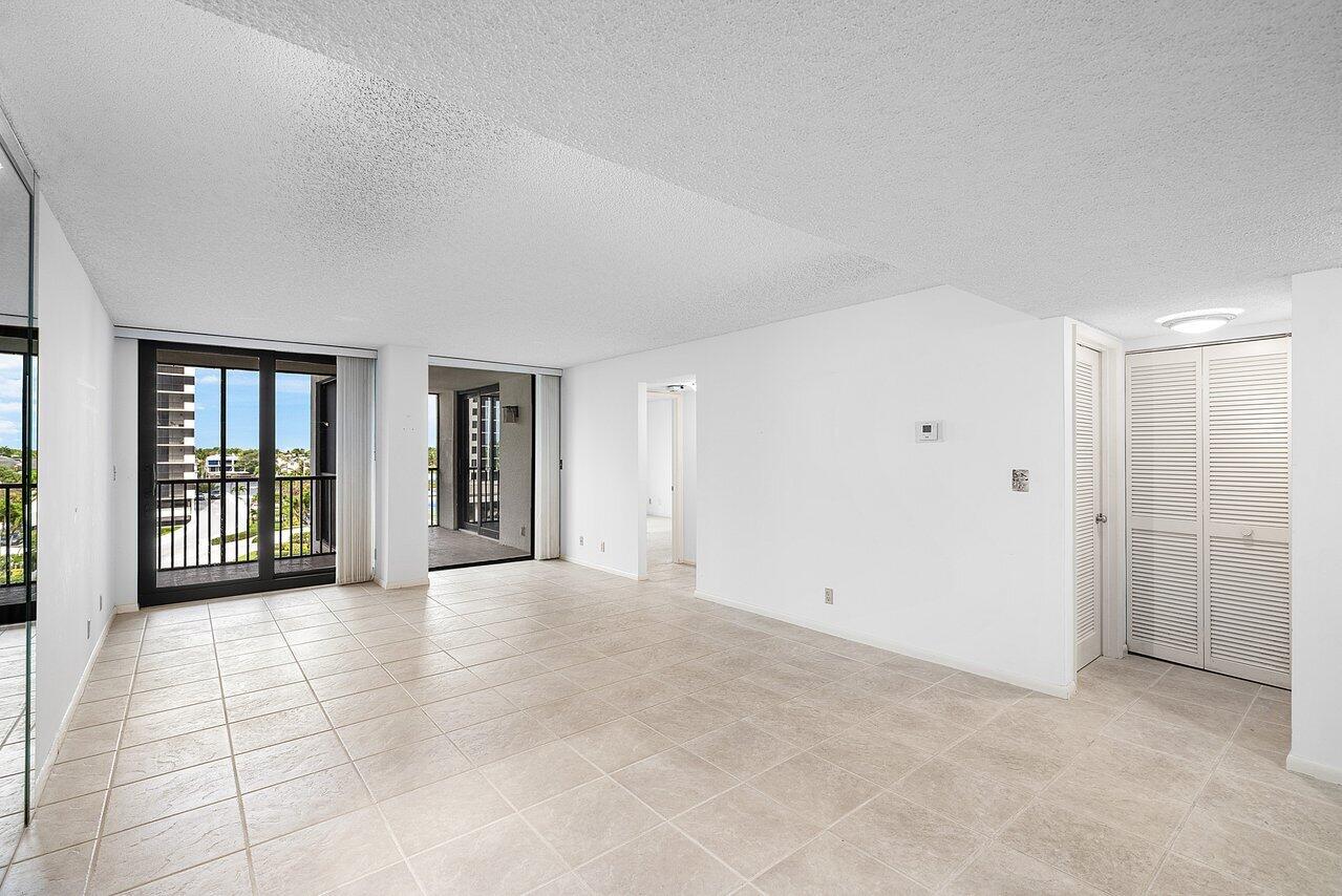 CORONADO AT HIGHLAND BEACH CONDO - Residential