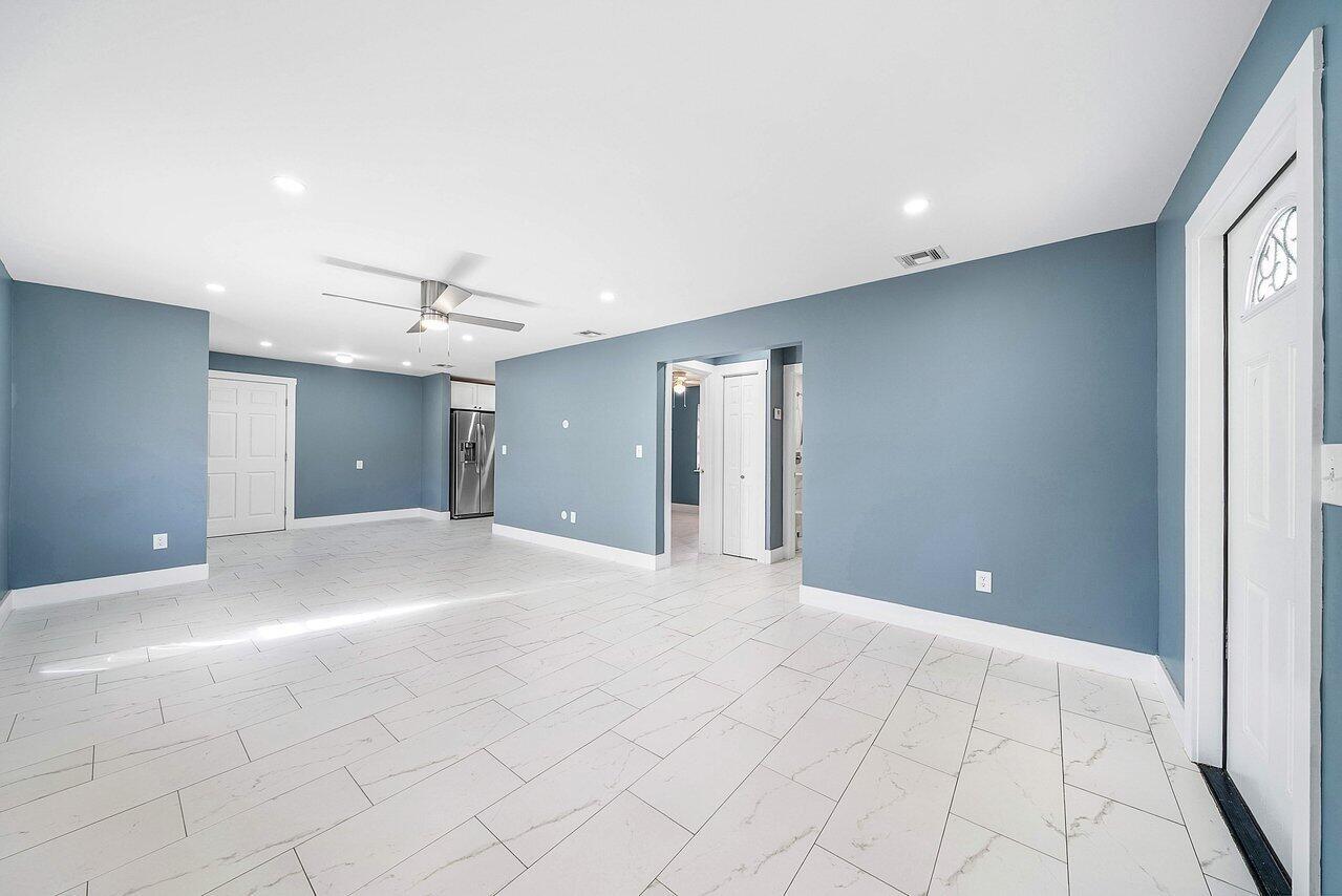 SUNNY BROOK ACRES - Residential