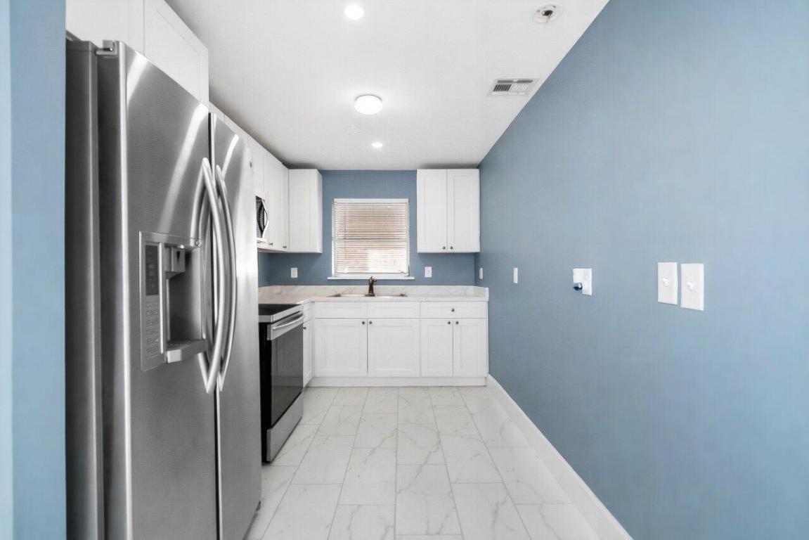 SUNNY BROOK ACRES - Residential