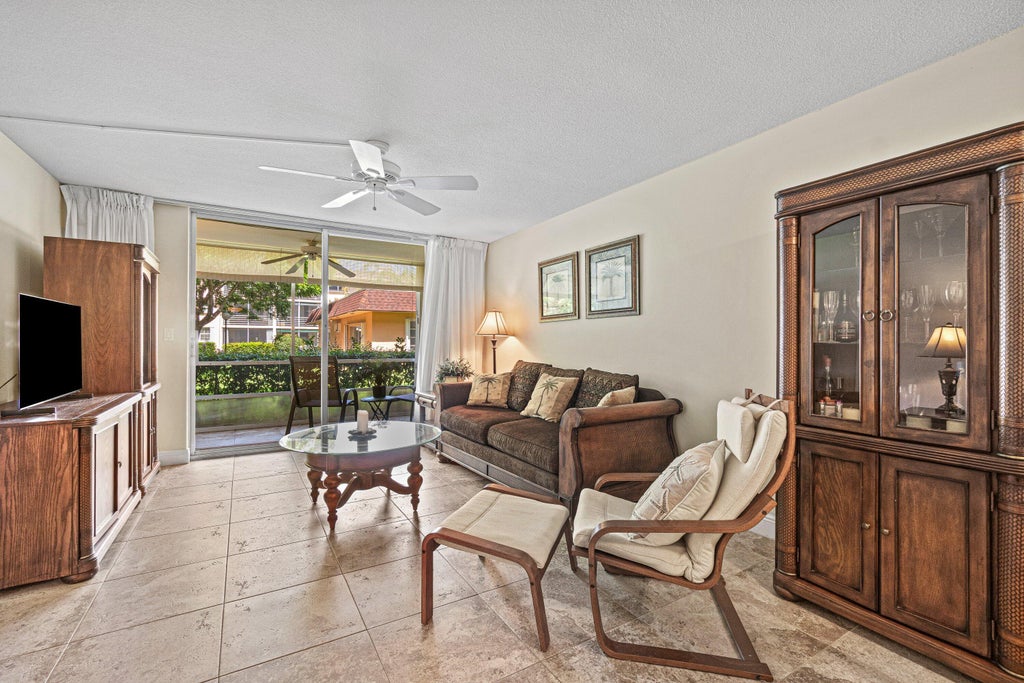 Photo of 4500 N FEDERAL Highway #160G, Lighthouse Point, FL 33064 (MLS # B26054074)