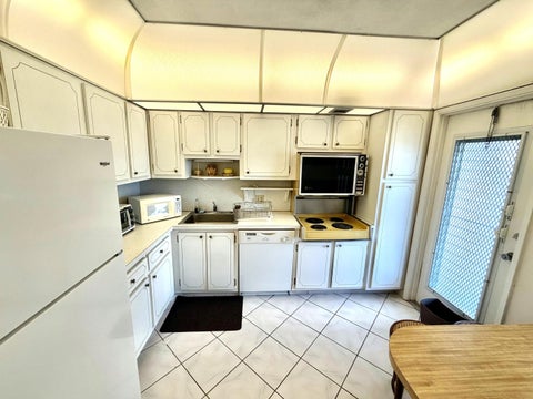 Tiny photo for 3150 N Palm Aire Drive #804, Pompano Beach, FL 33069 (MLS # B26023727)