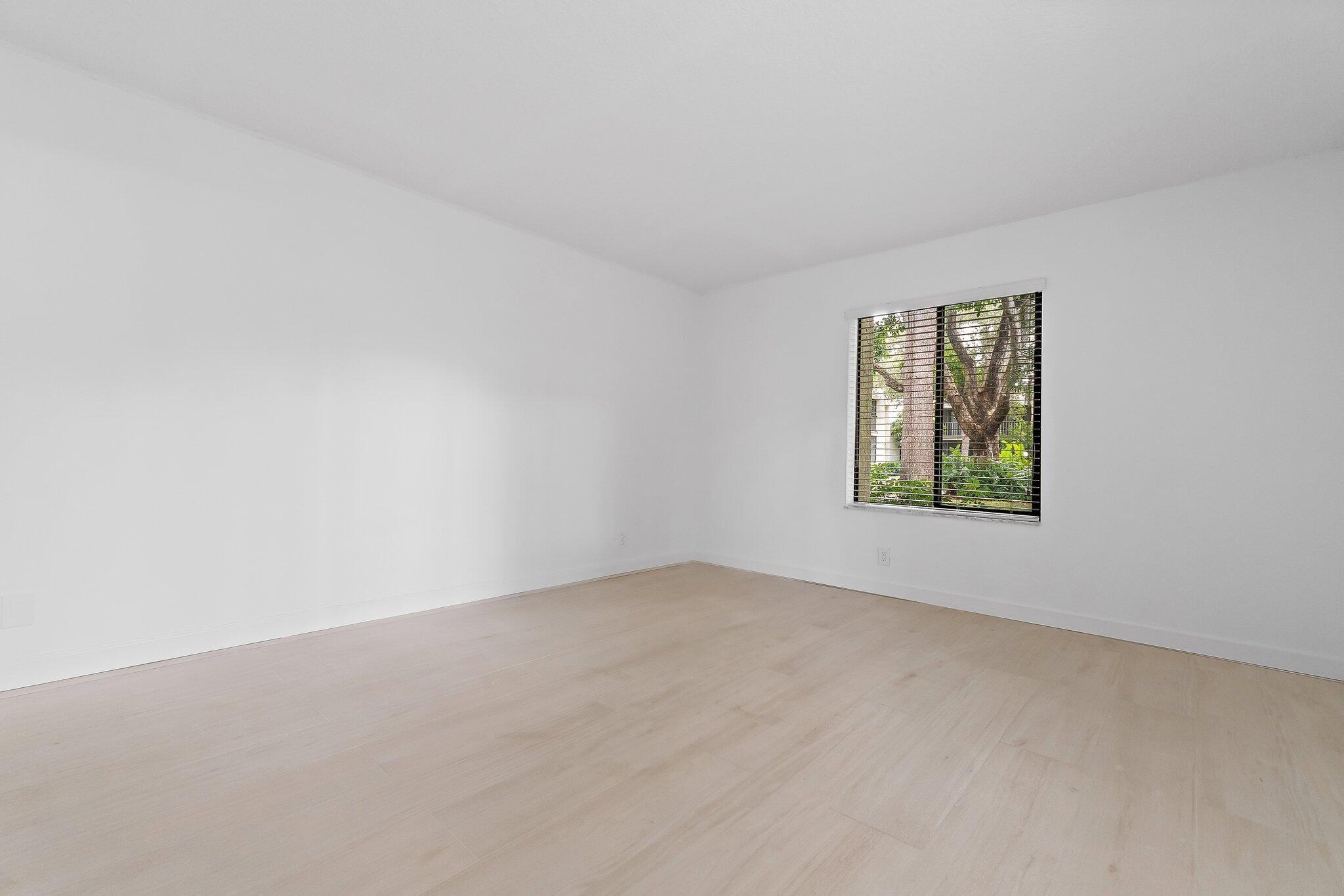 PINES OF JUPITER/TEQUESTA - Residential Lease