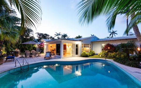 210 Manana Lane Palm Beach FL 33480