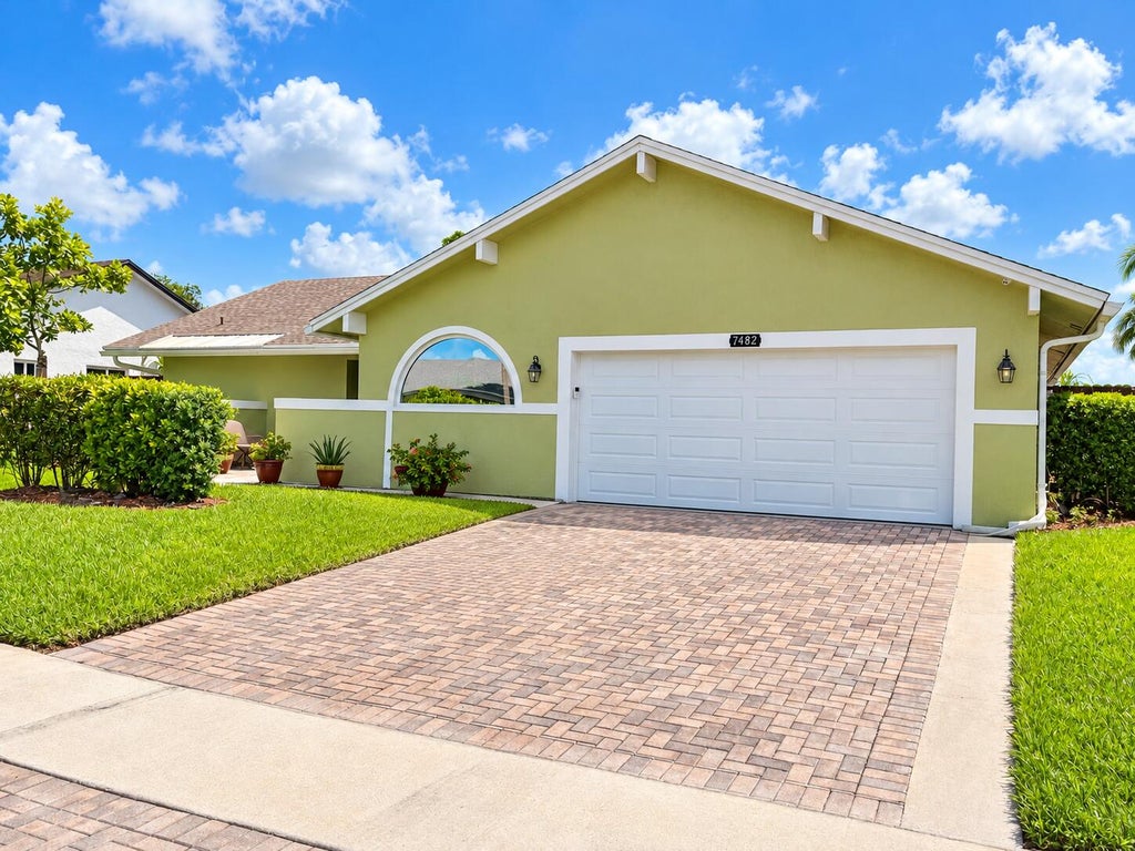 Photo of 7482 NW 48TH Place, Lauderhill, FL 33319 (MLS # B26074532)