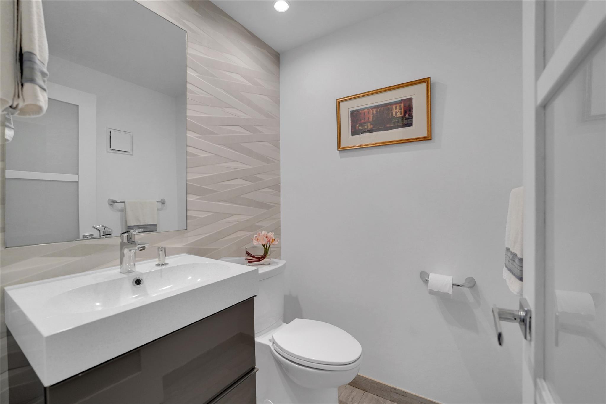 4114 W Palm Aire Dr 146B