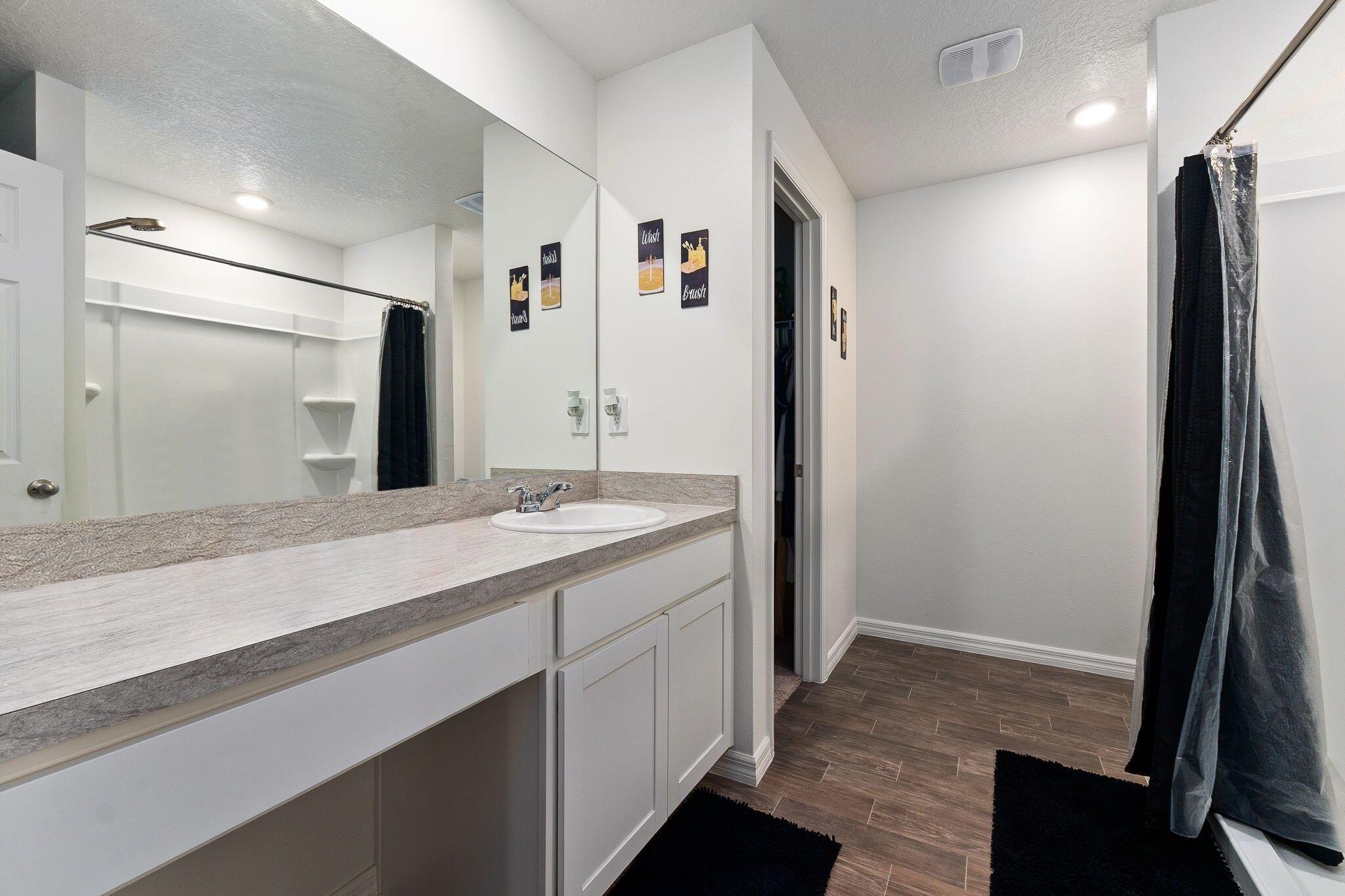 PORT MALABAR UNIT 24 - Residential