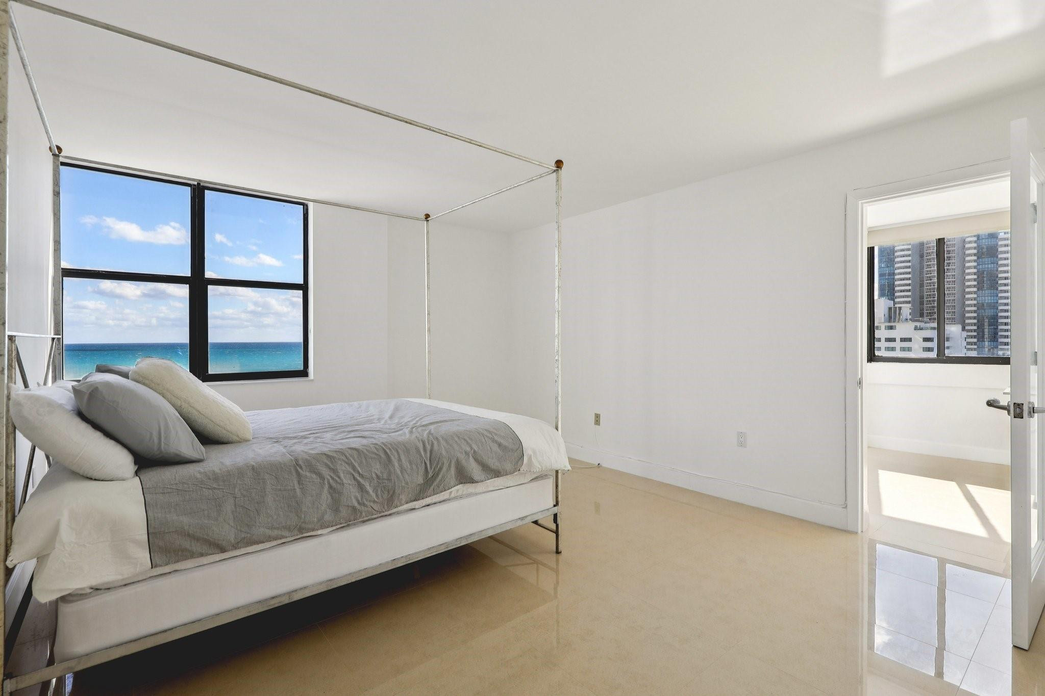 Ocean Park Condominium - Residential